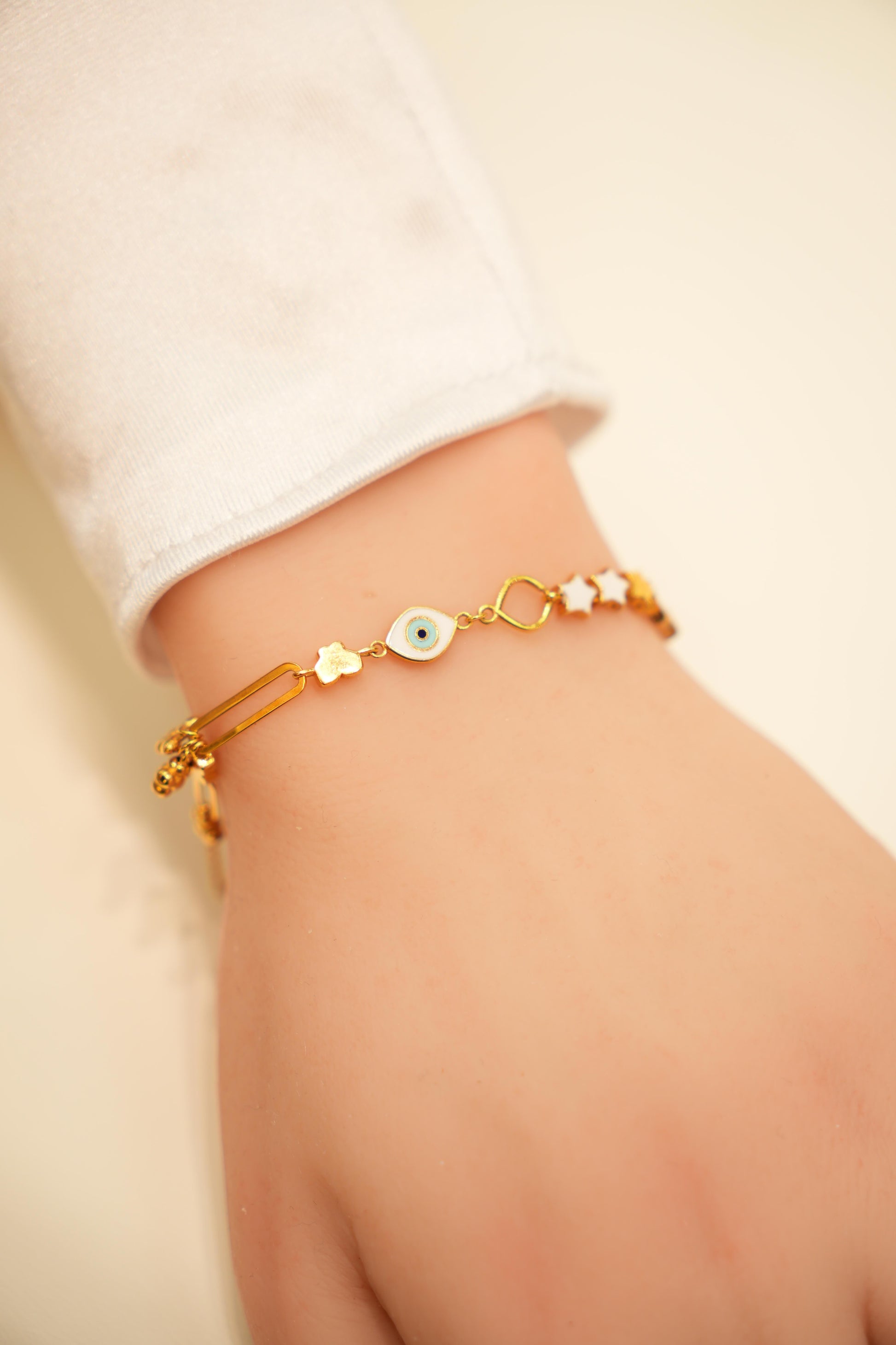 22K Gold Ladies Bracelet