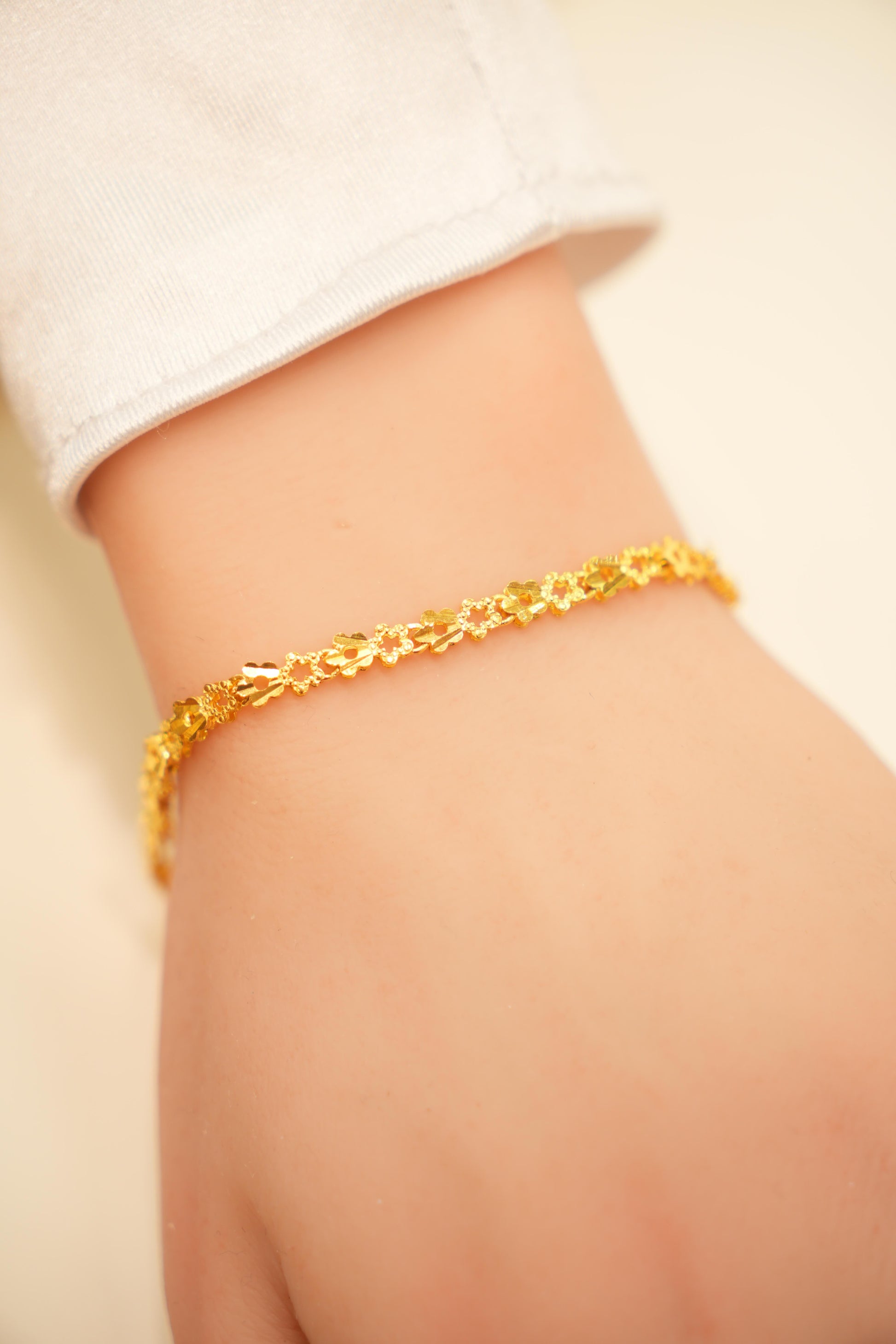 22K Gold Ladies Bracelet