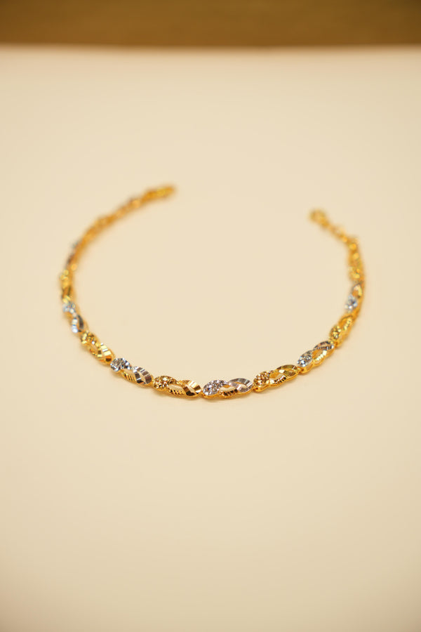 Stylish bracelet on hand