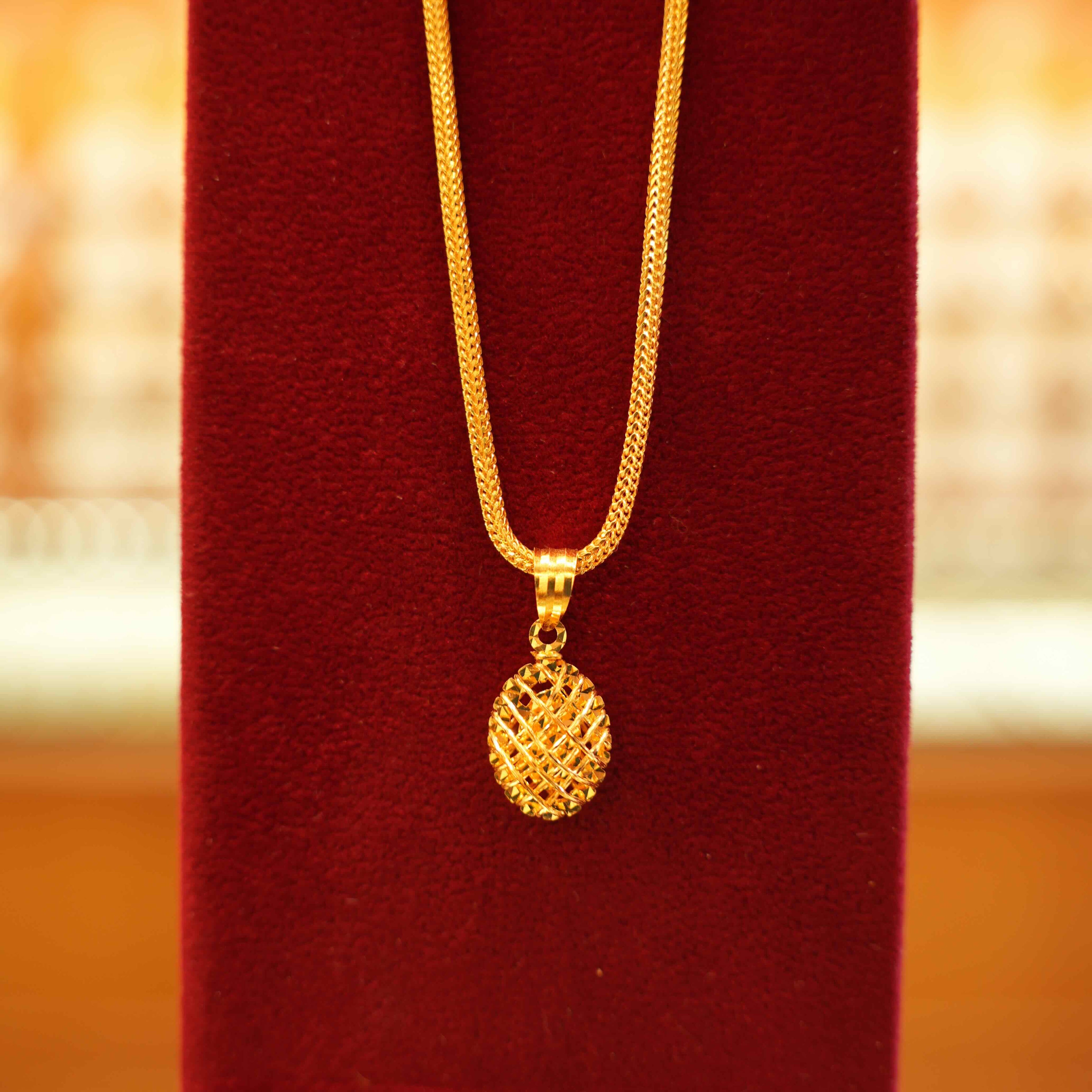 22K Gold Pendant