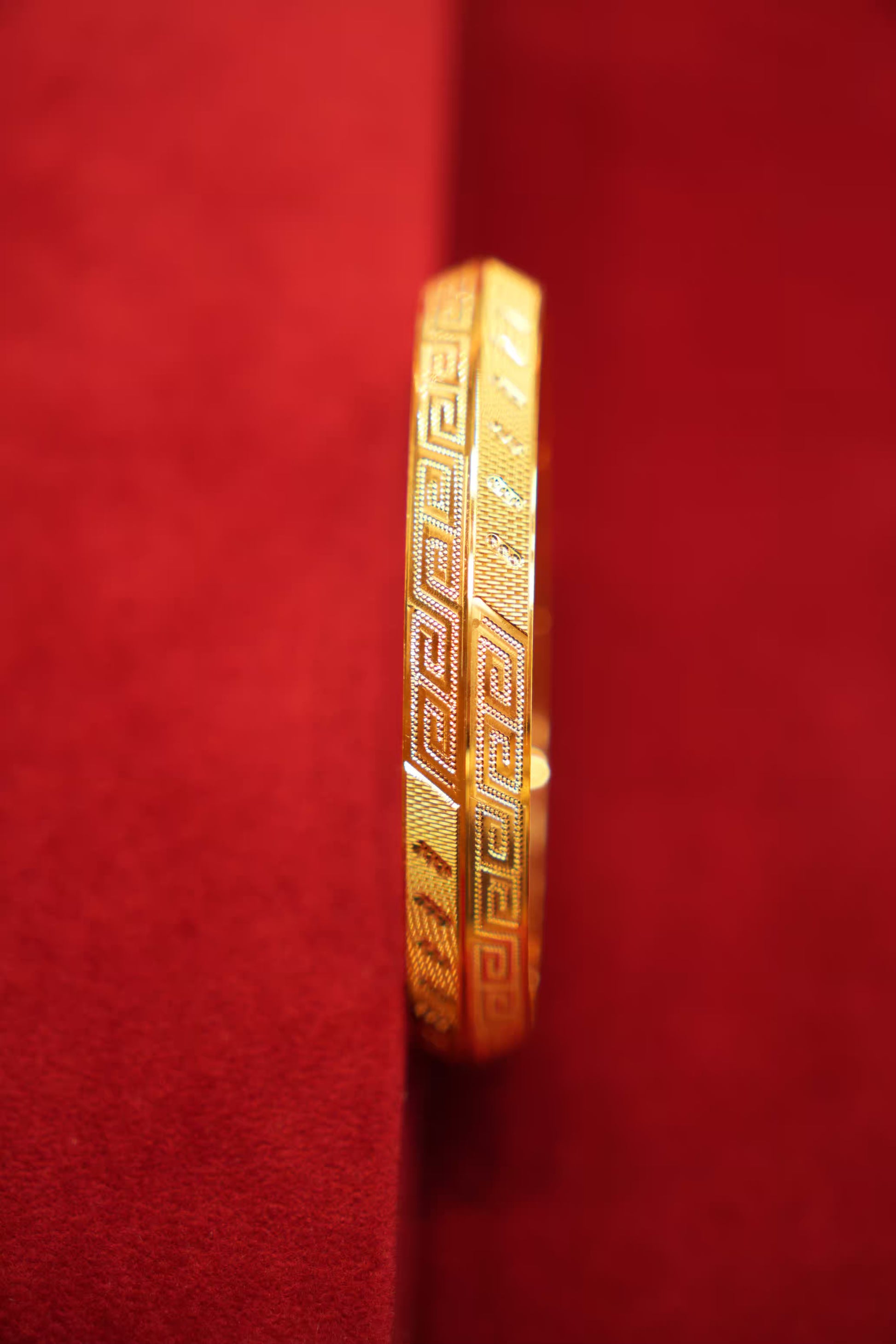 22K Gold Men's Kara