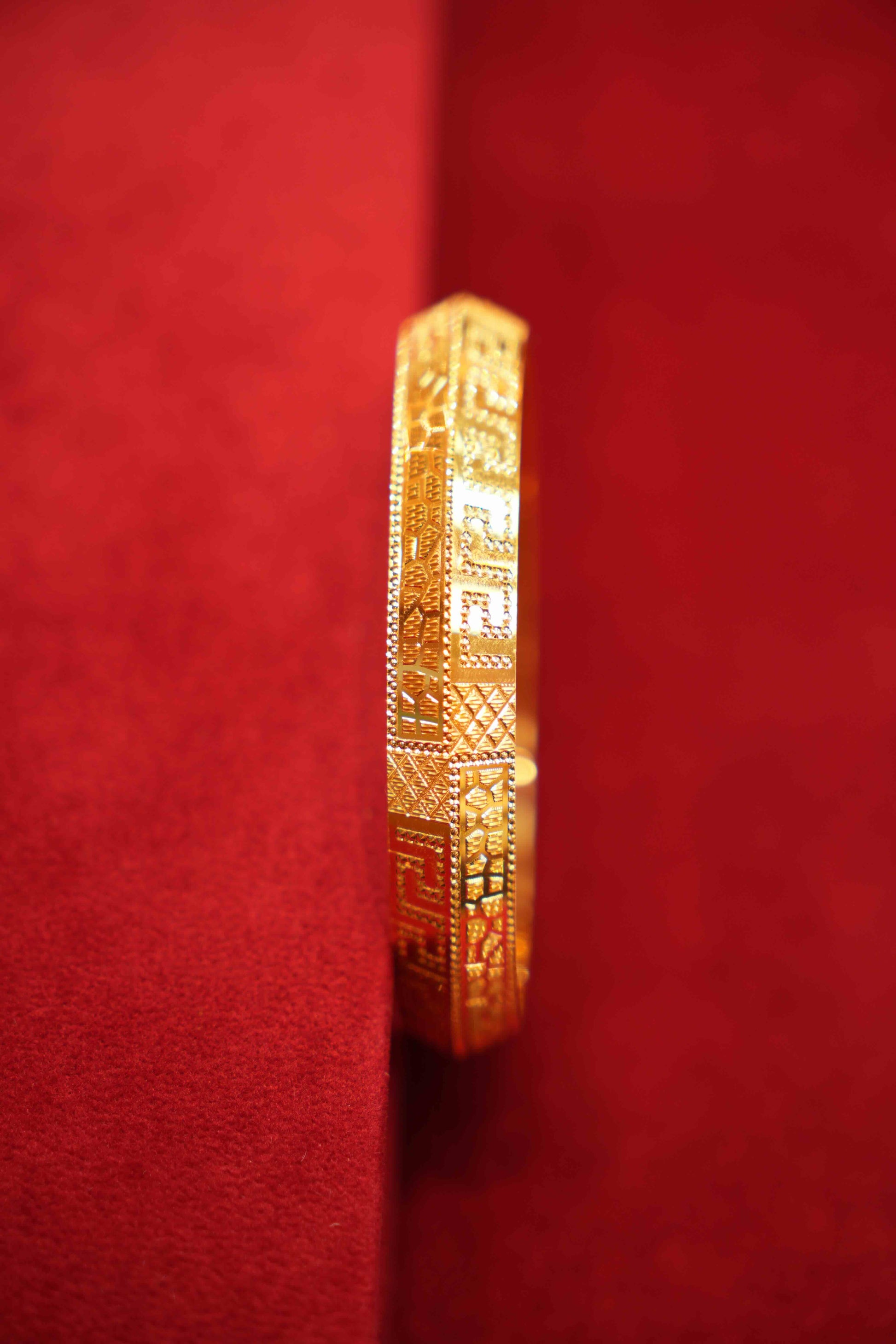 22K Gold Men's Kara