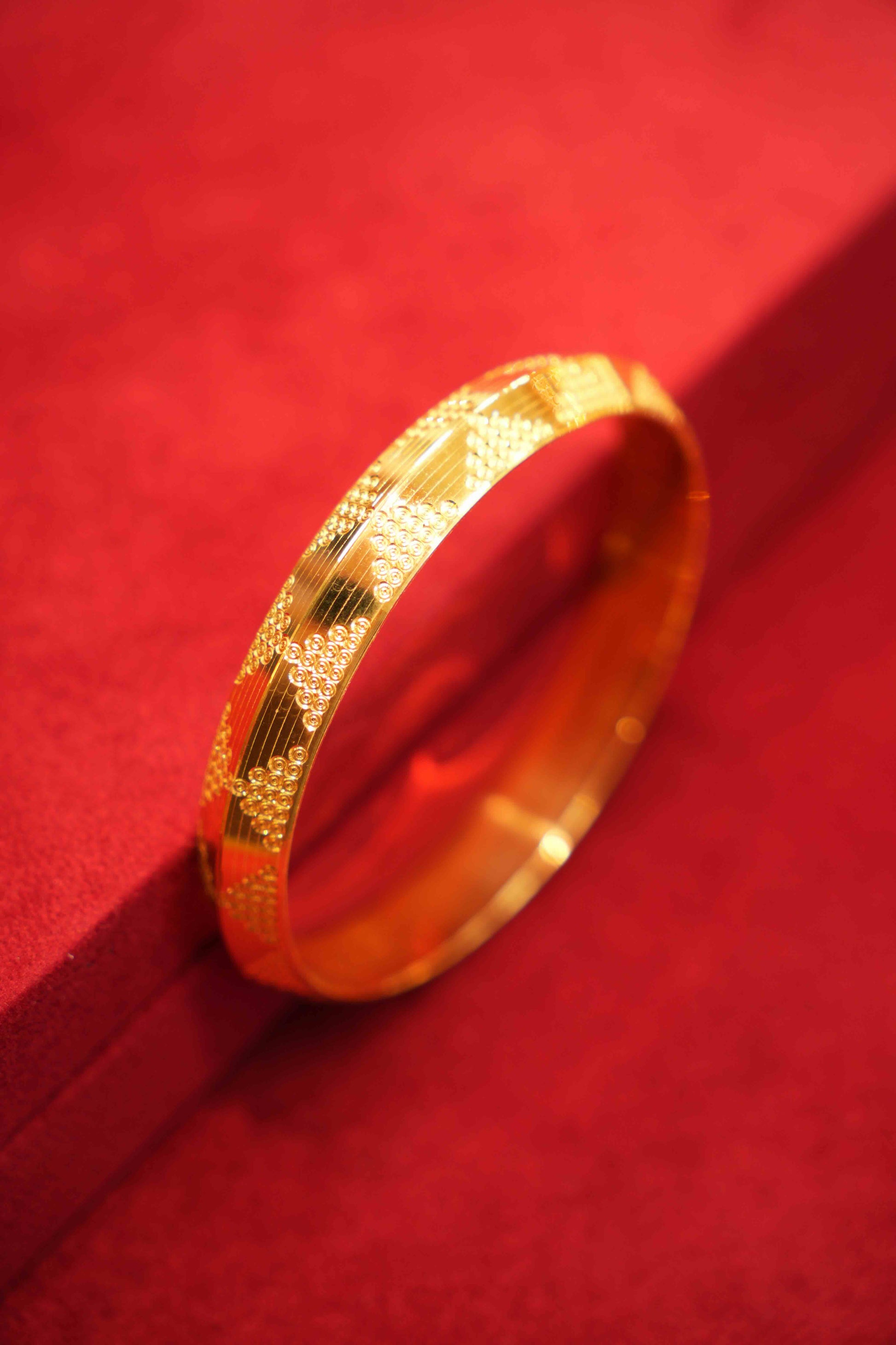 22K Gold Men's Kara