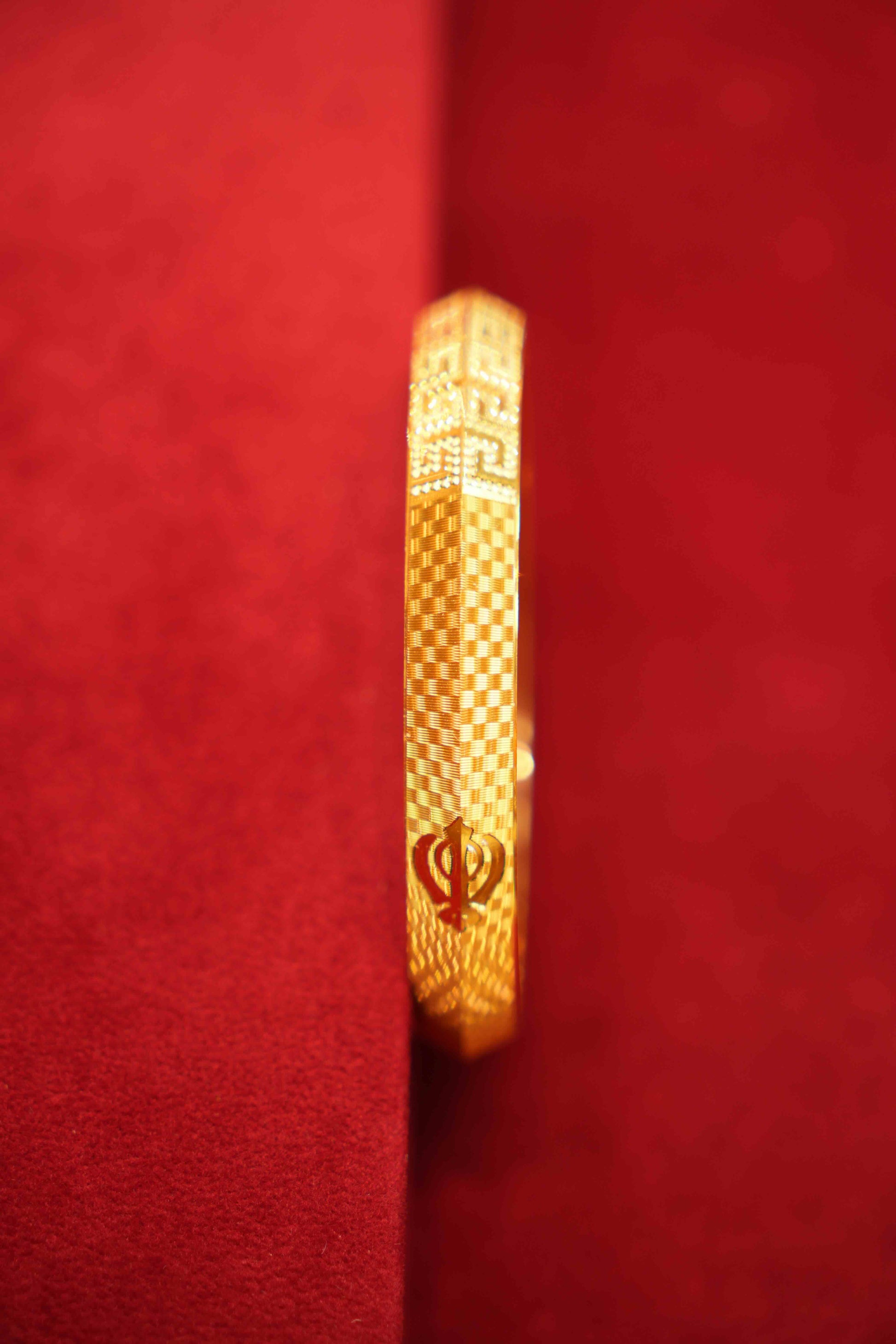 22K Gold Men's Kara