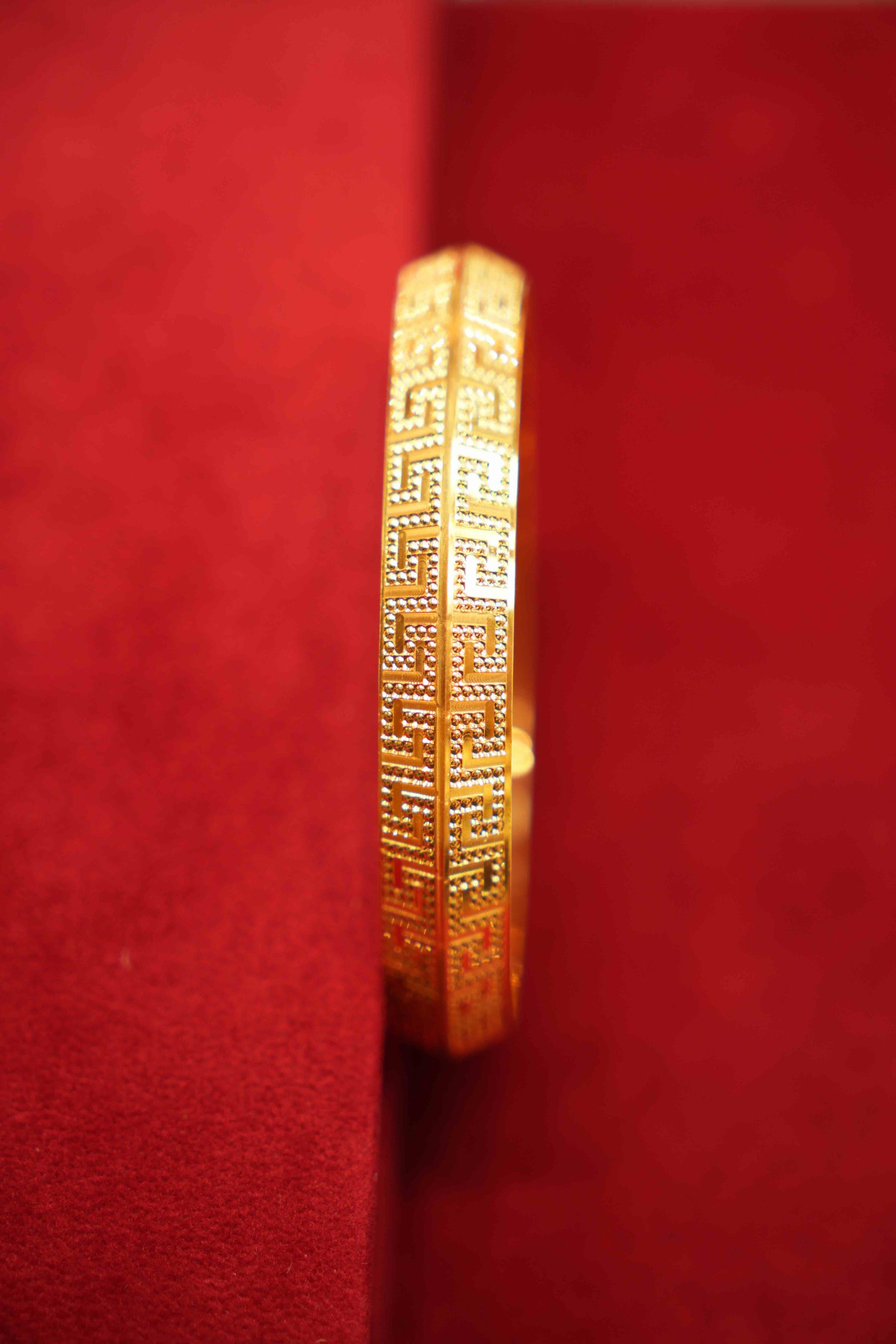 22K Gold Men's Kara