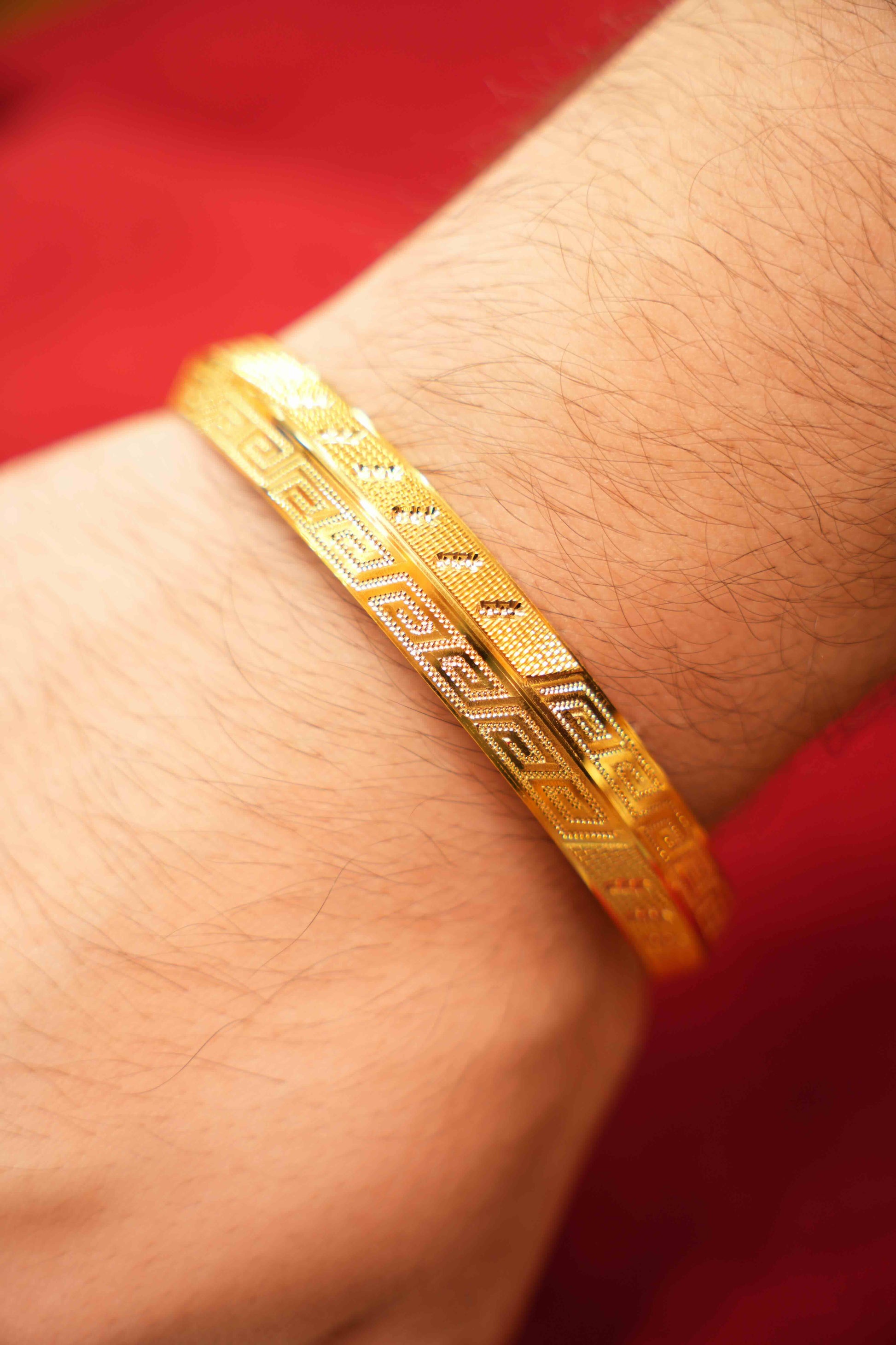 22K Gold Men's Kara