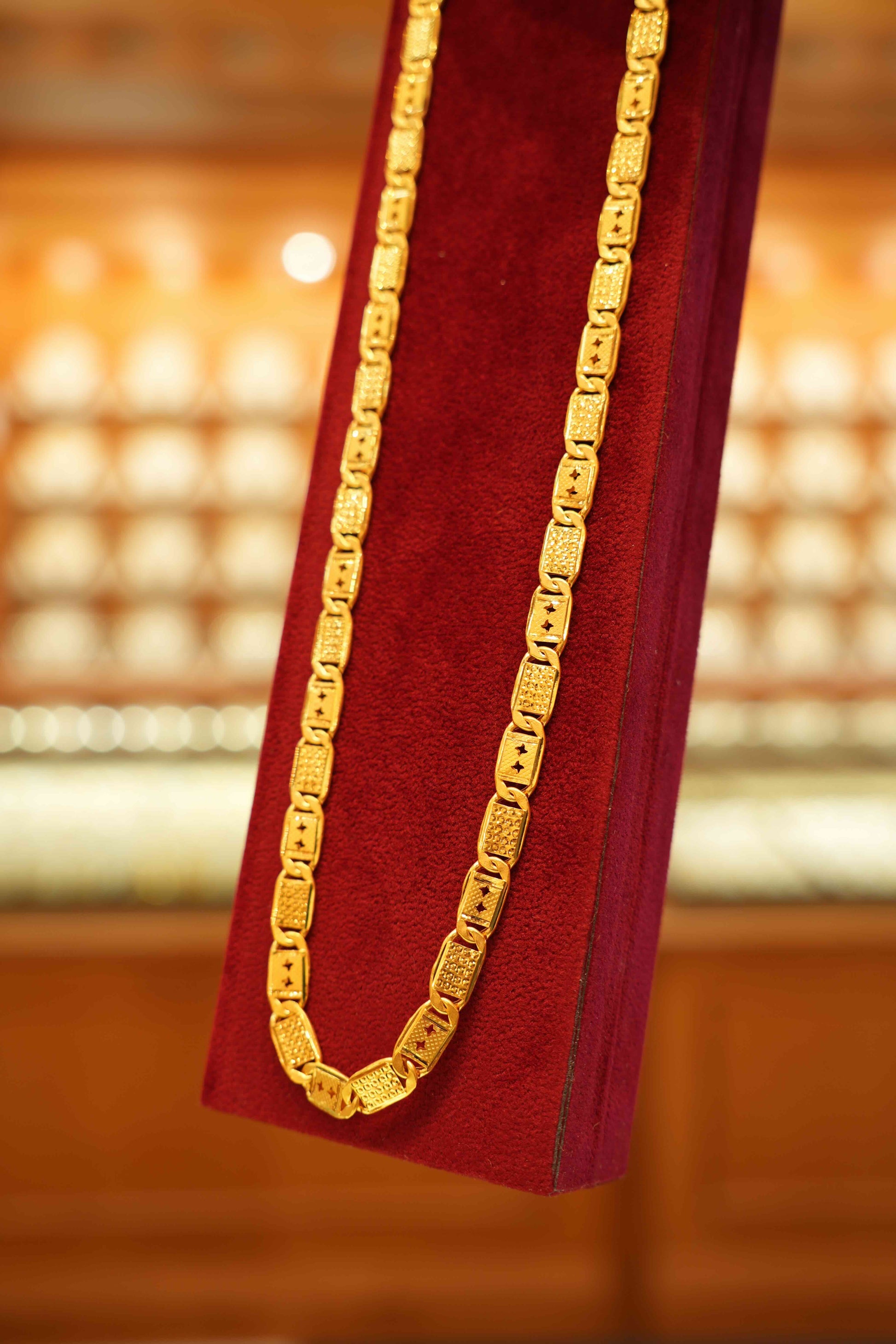 22K Gold Designer Men's Chain (20 Inches)