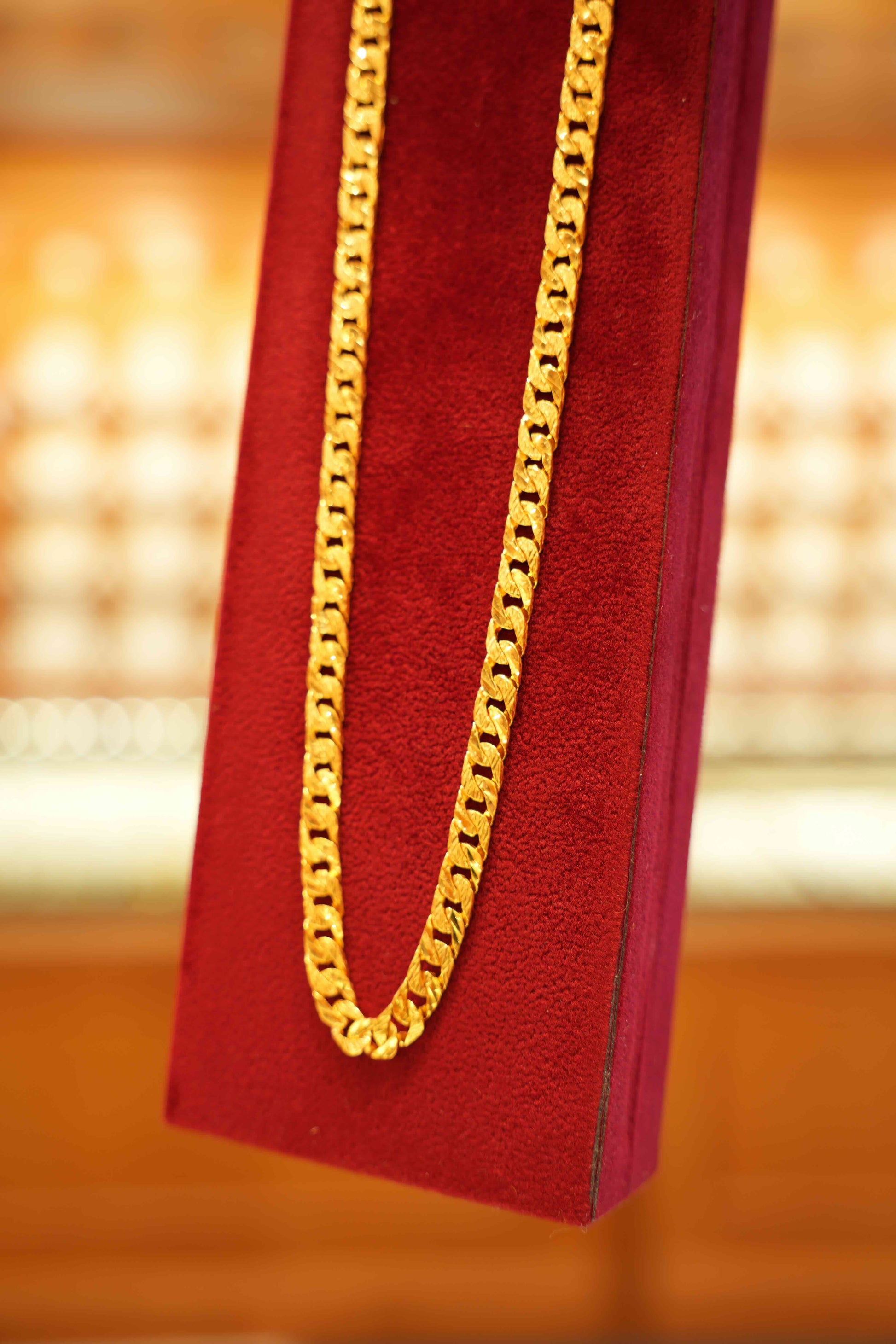 22K Gold Designer Men's Chain (20 Inches)