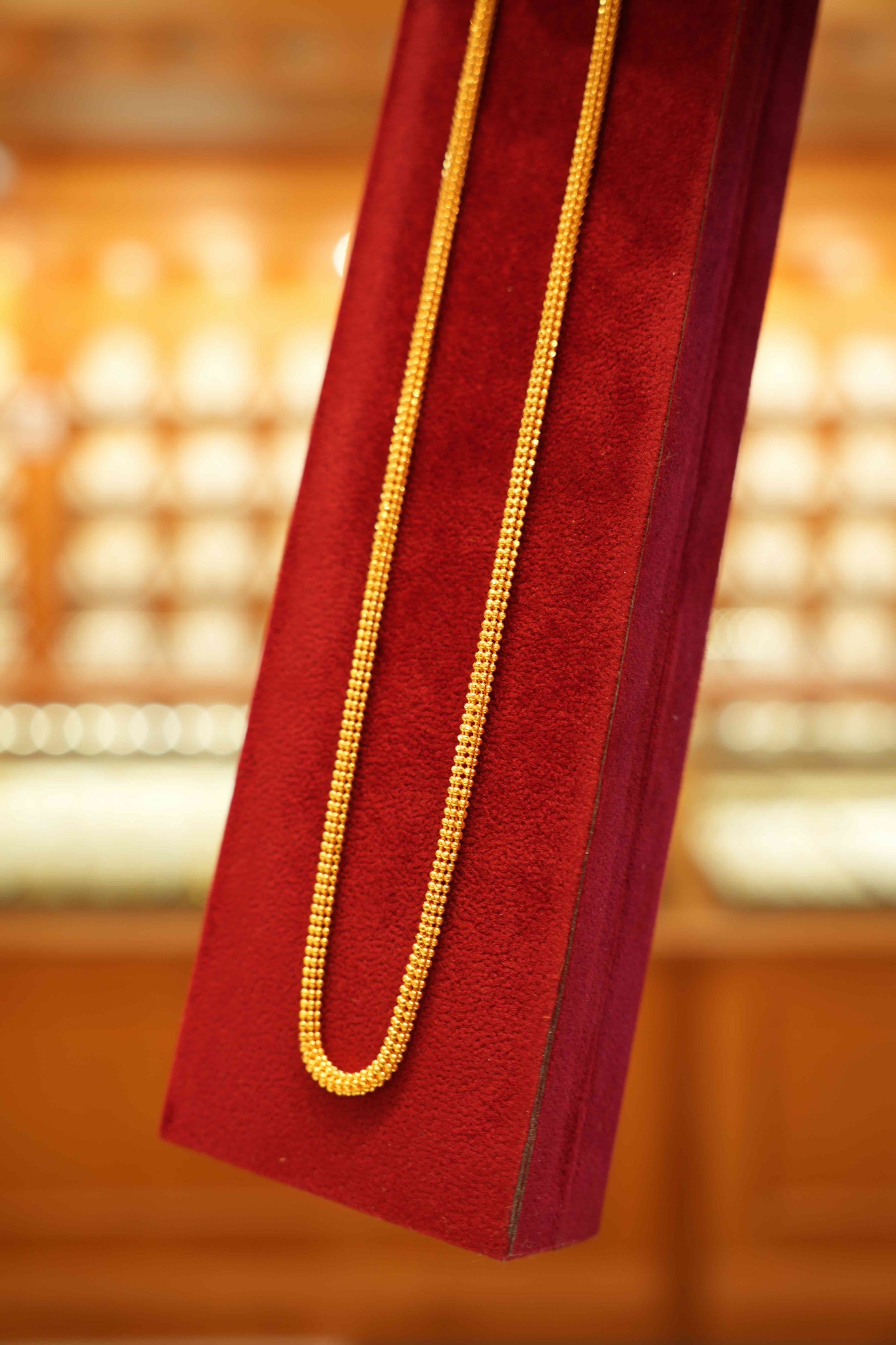 22K Gold Designer Men's Chain (22 Inches)