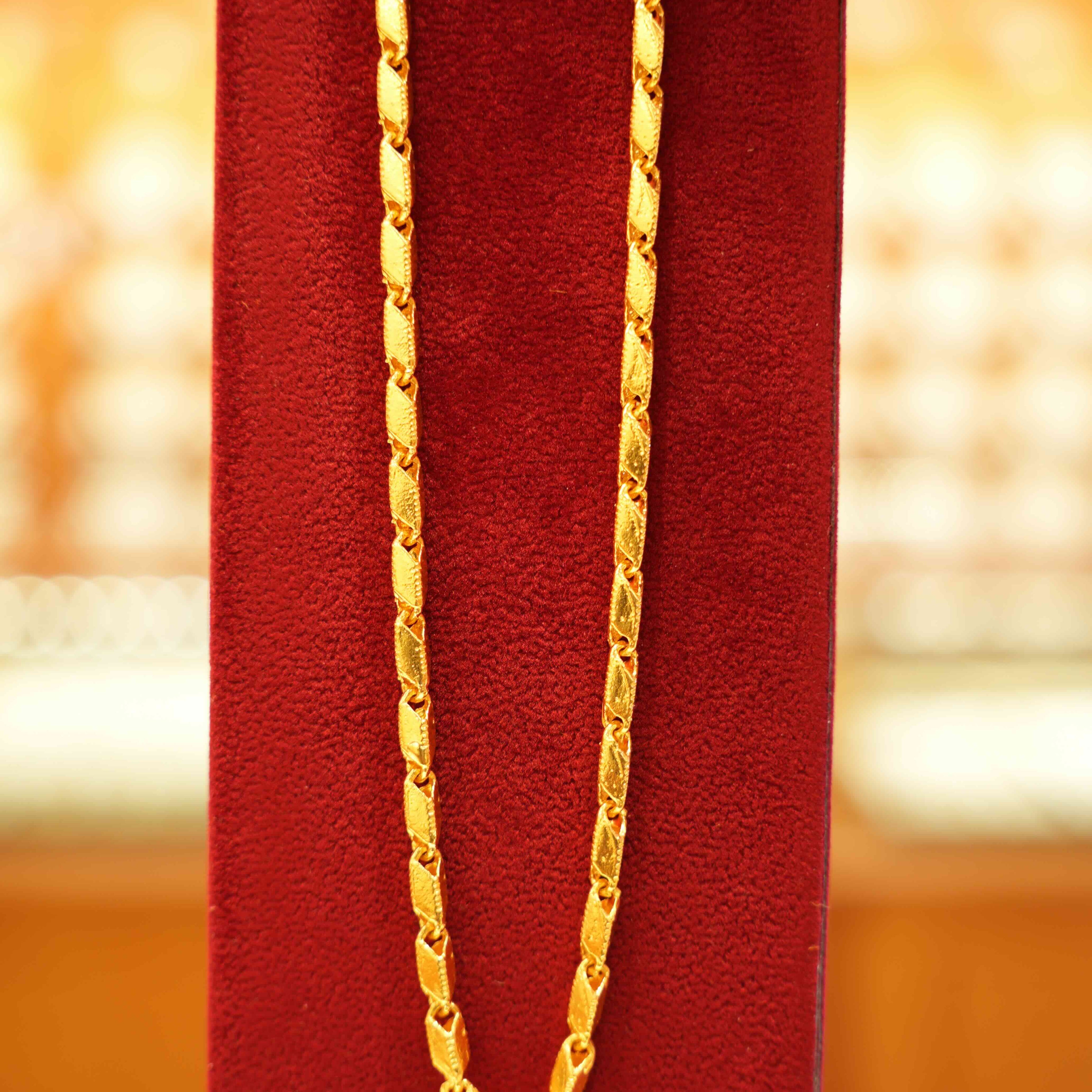 22K Gold Designer Men's Chain (21 Inches)