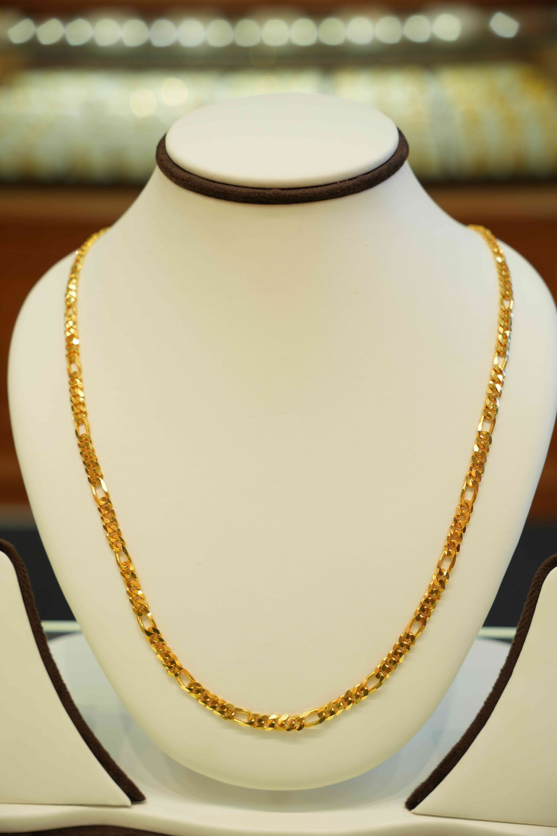 22K Gold Designer Men's Chain (22 Inches)