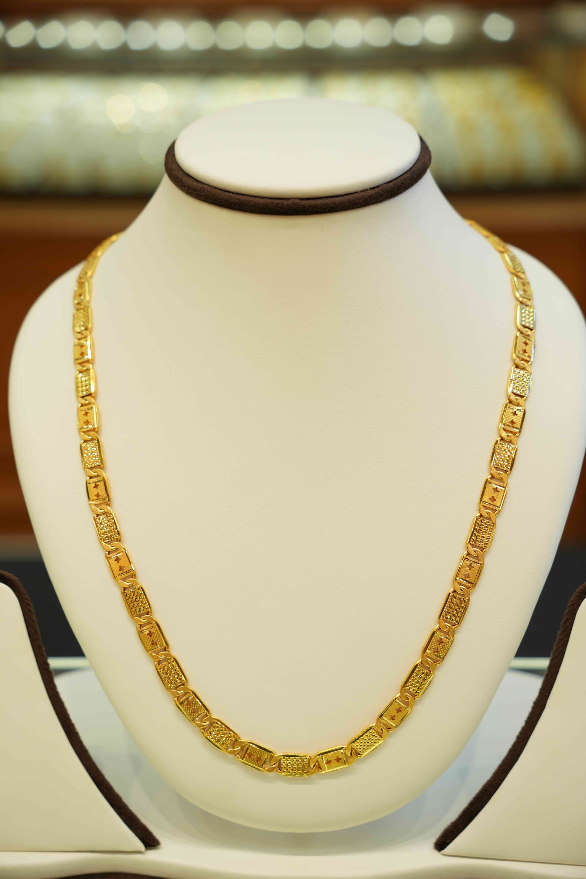 22K Gold Designer Men's Chain (20 Inches)