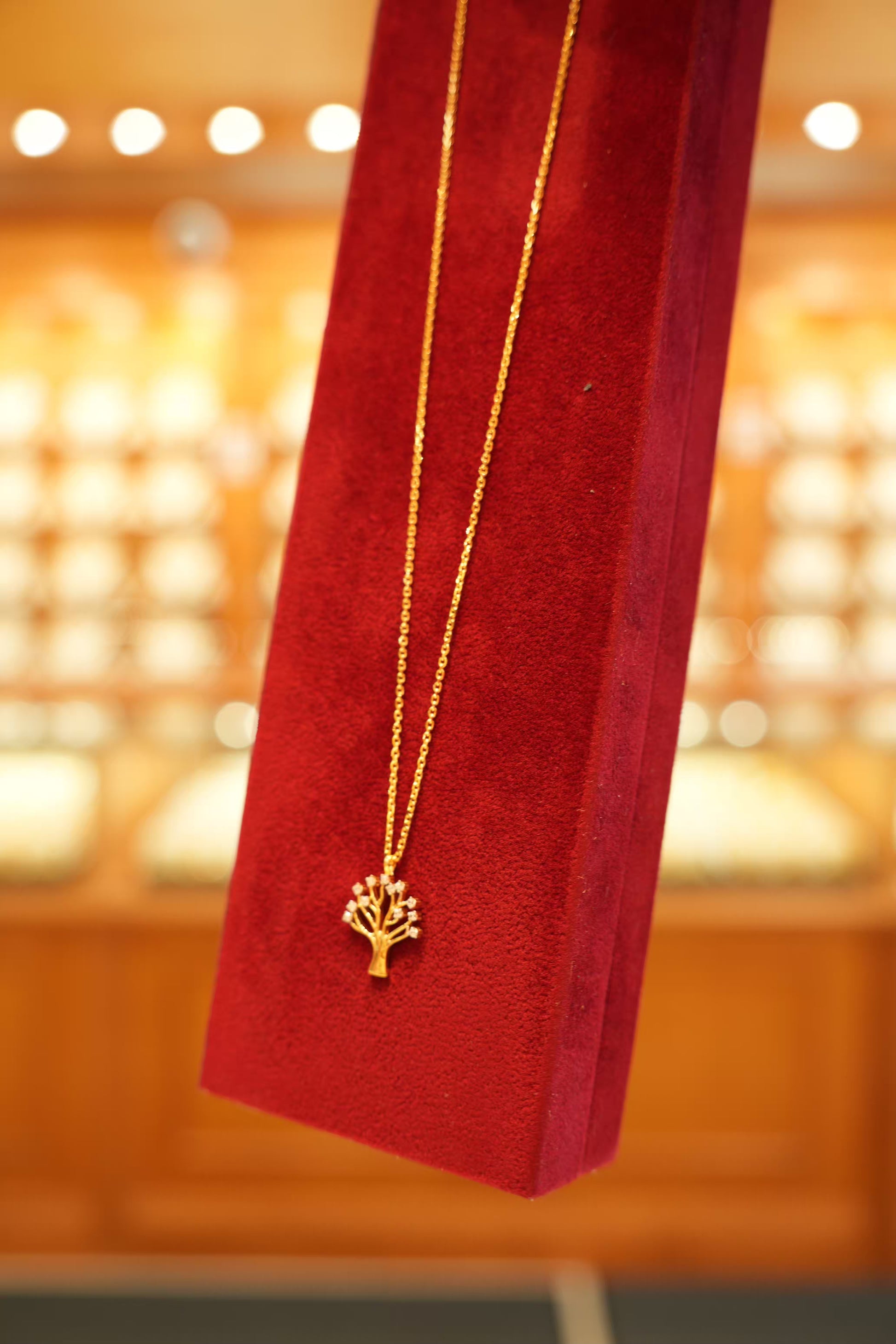 22K Gold Ladies Chain (18 Inches)