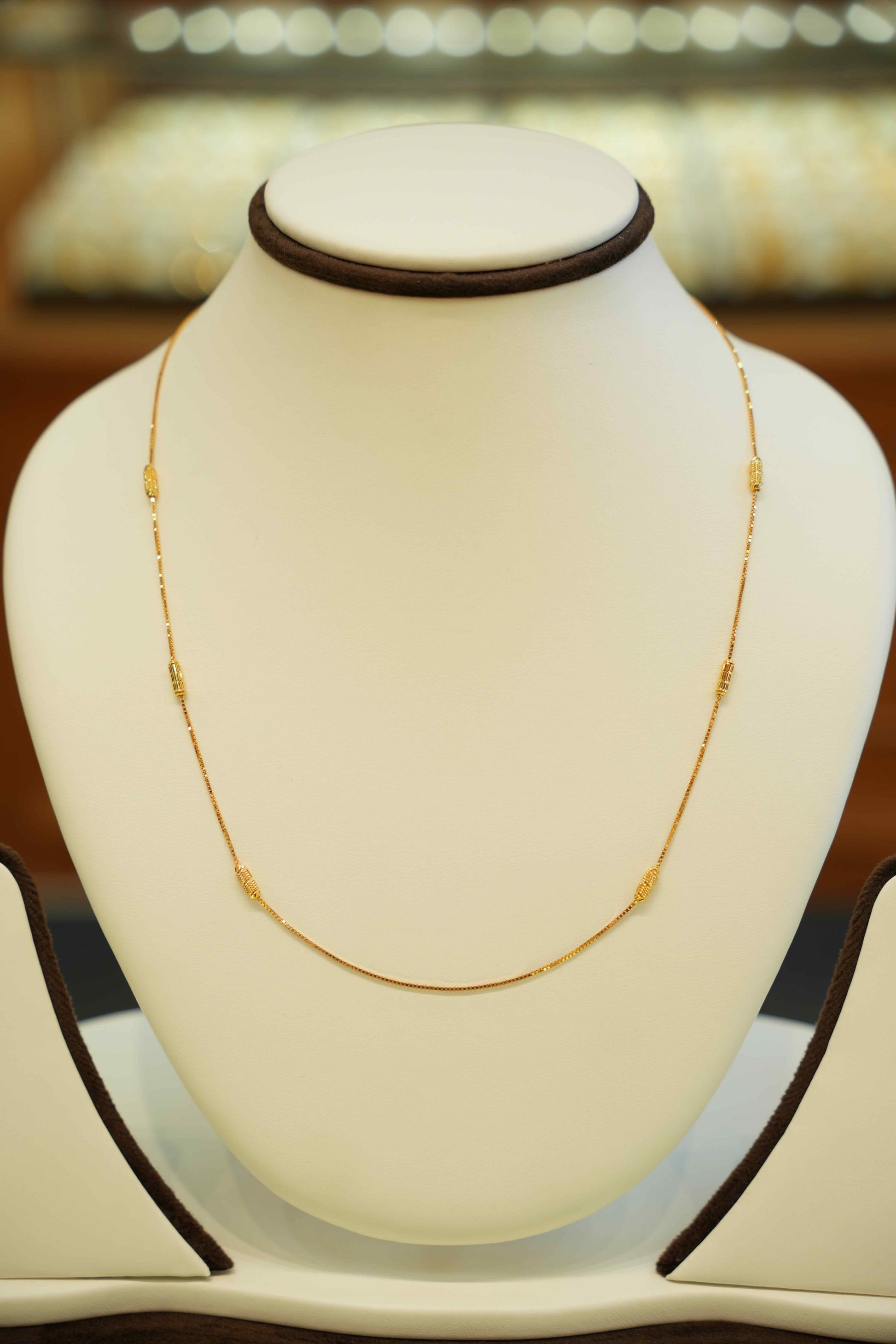22K Gold Ladies Chain (18 Inches)