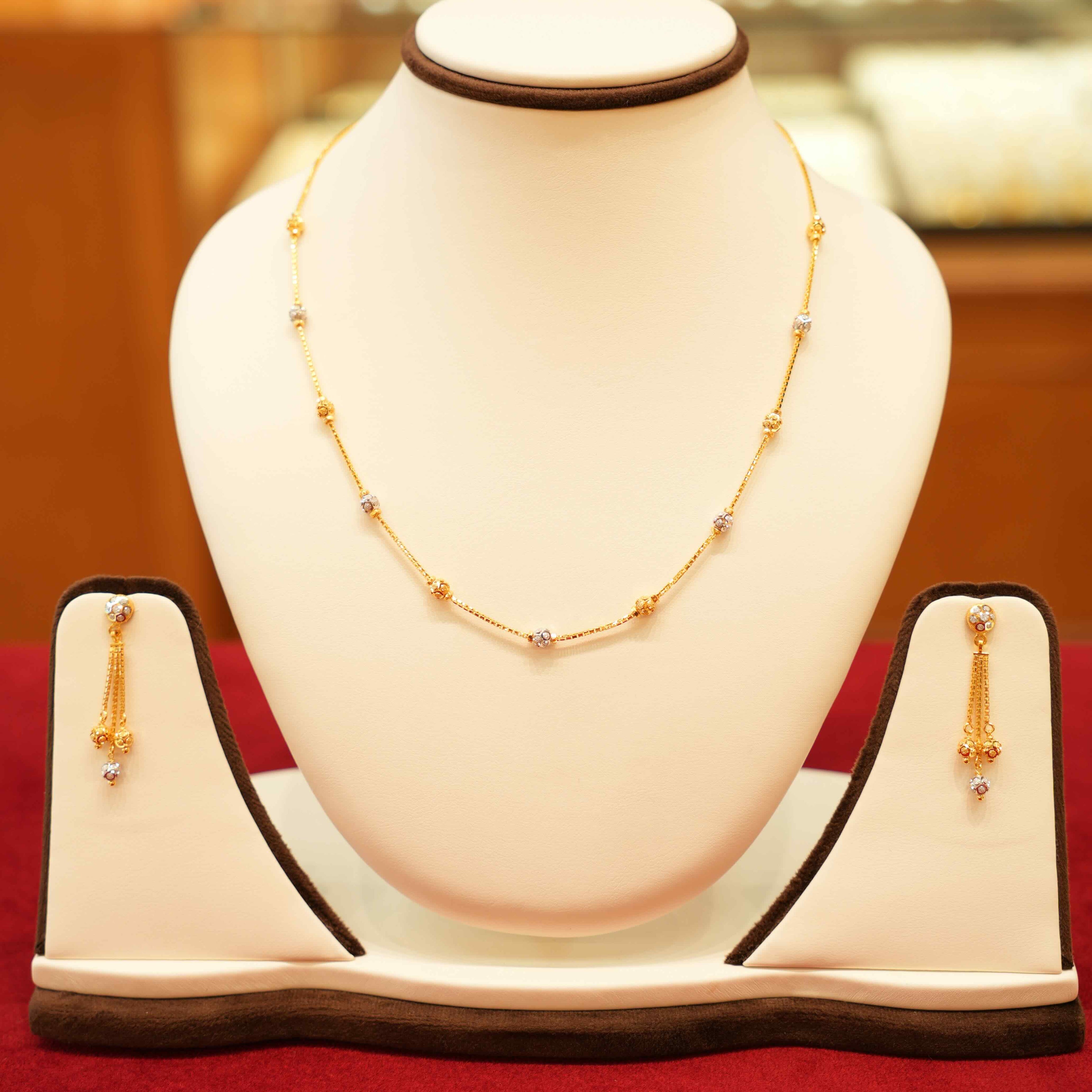 22K Gold Designer Necklace Set
