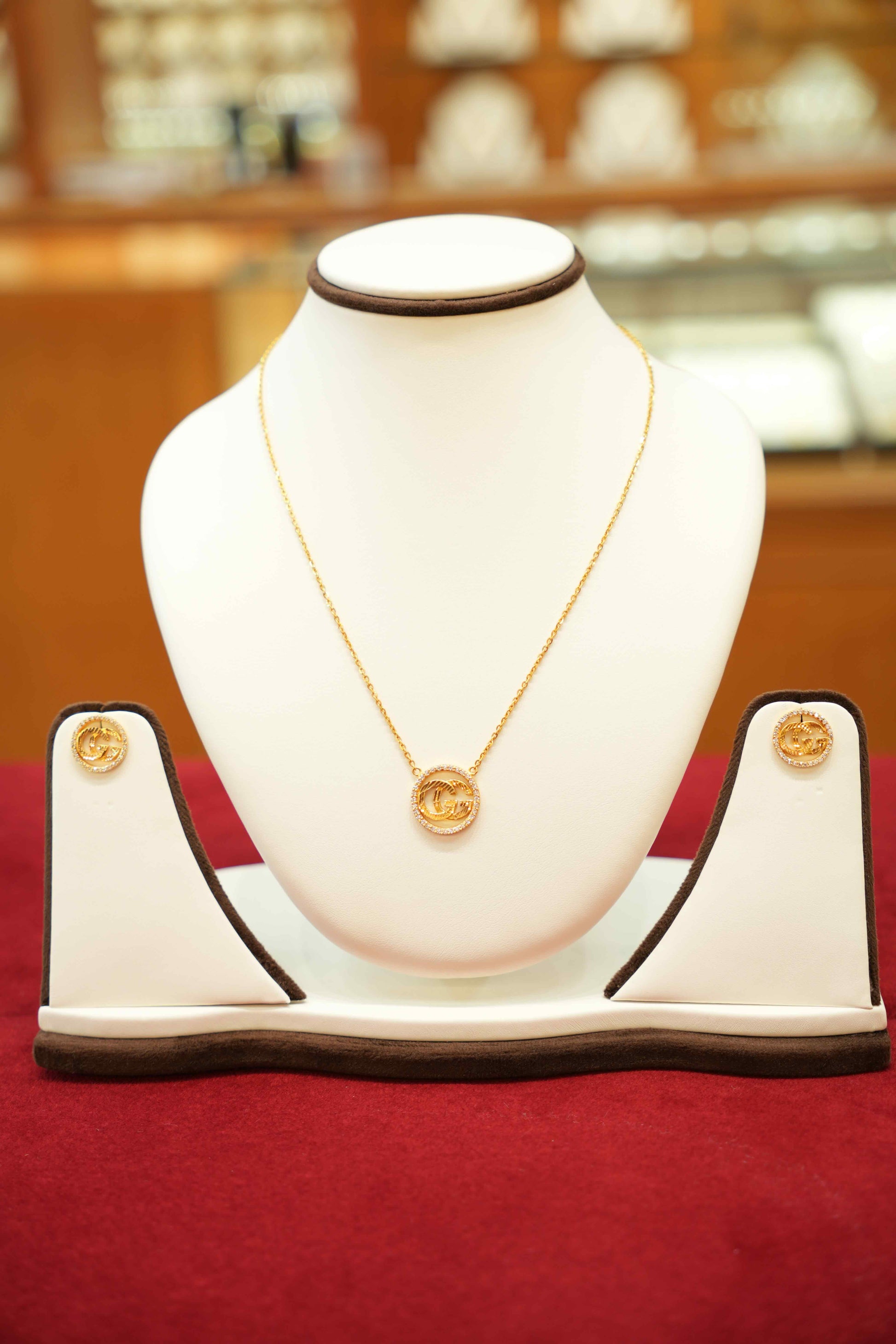 22K Gold Designer Necklace Set