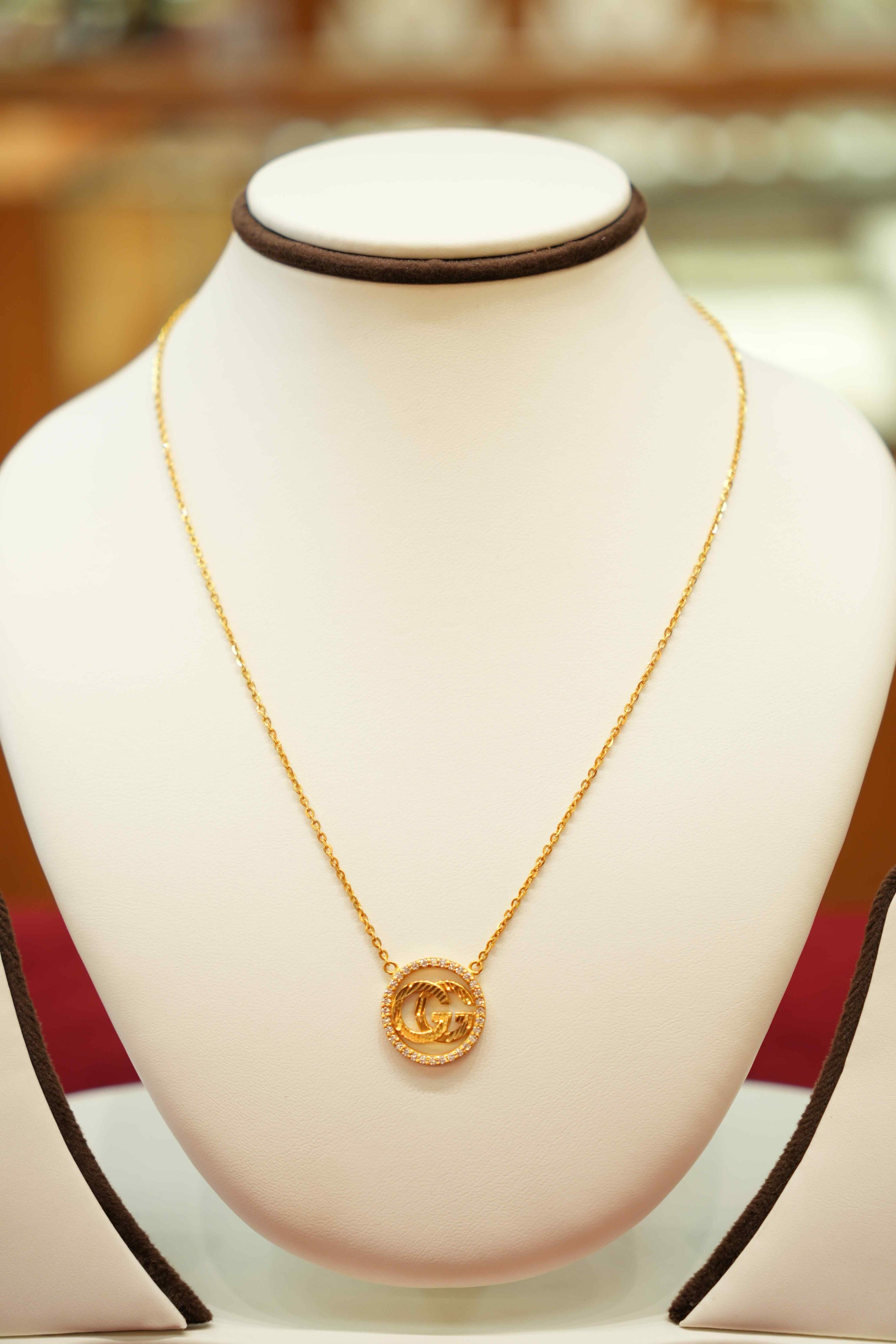 22K Gold Designer Necklace Set