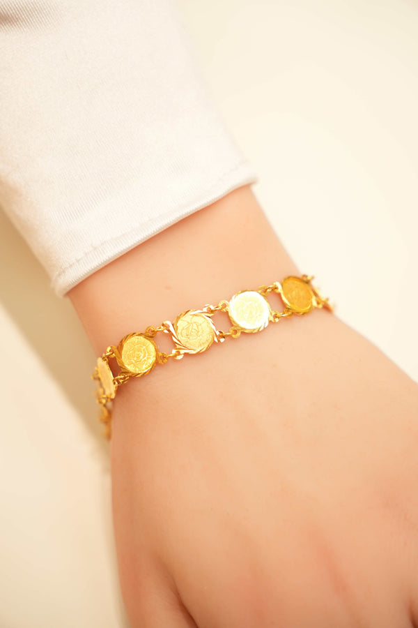 22K Gold Ladies Bracelet