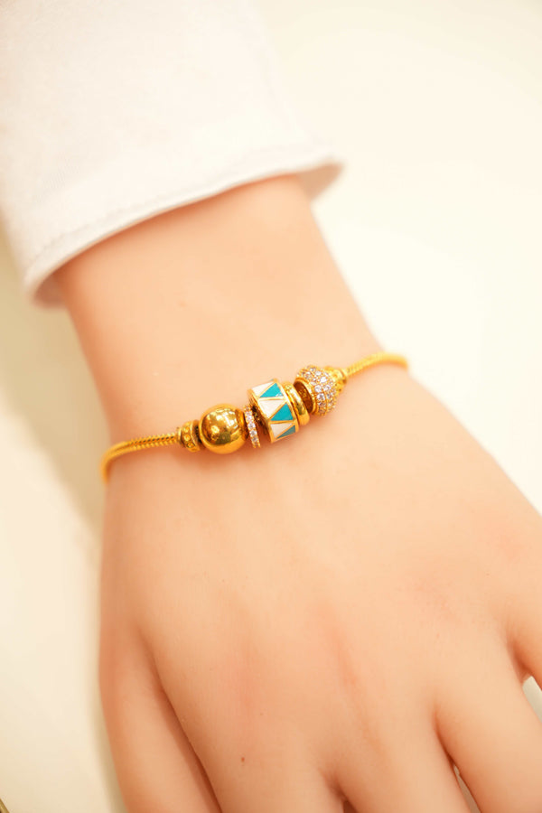 22K Gold Ladies Bracelet