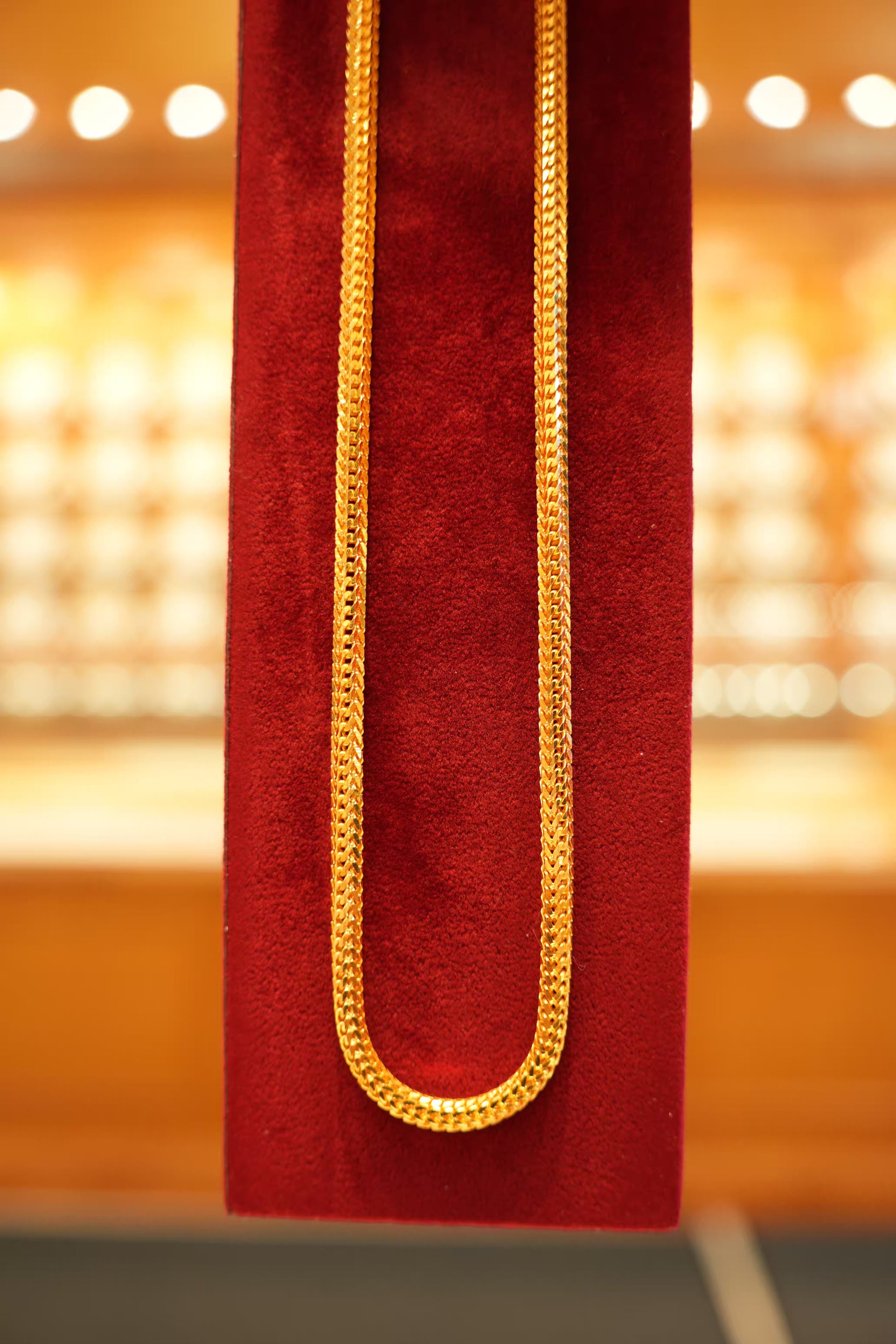 22K Gold Designer Men's Round Chain (20 Inches)