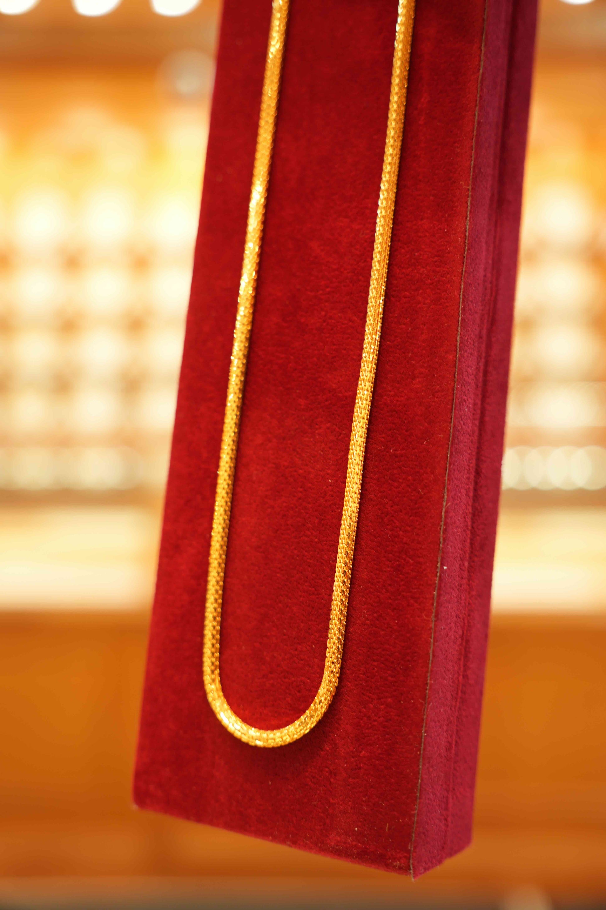 22K Gold Designer Men's Round Chain (22 Inches)