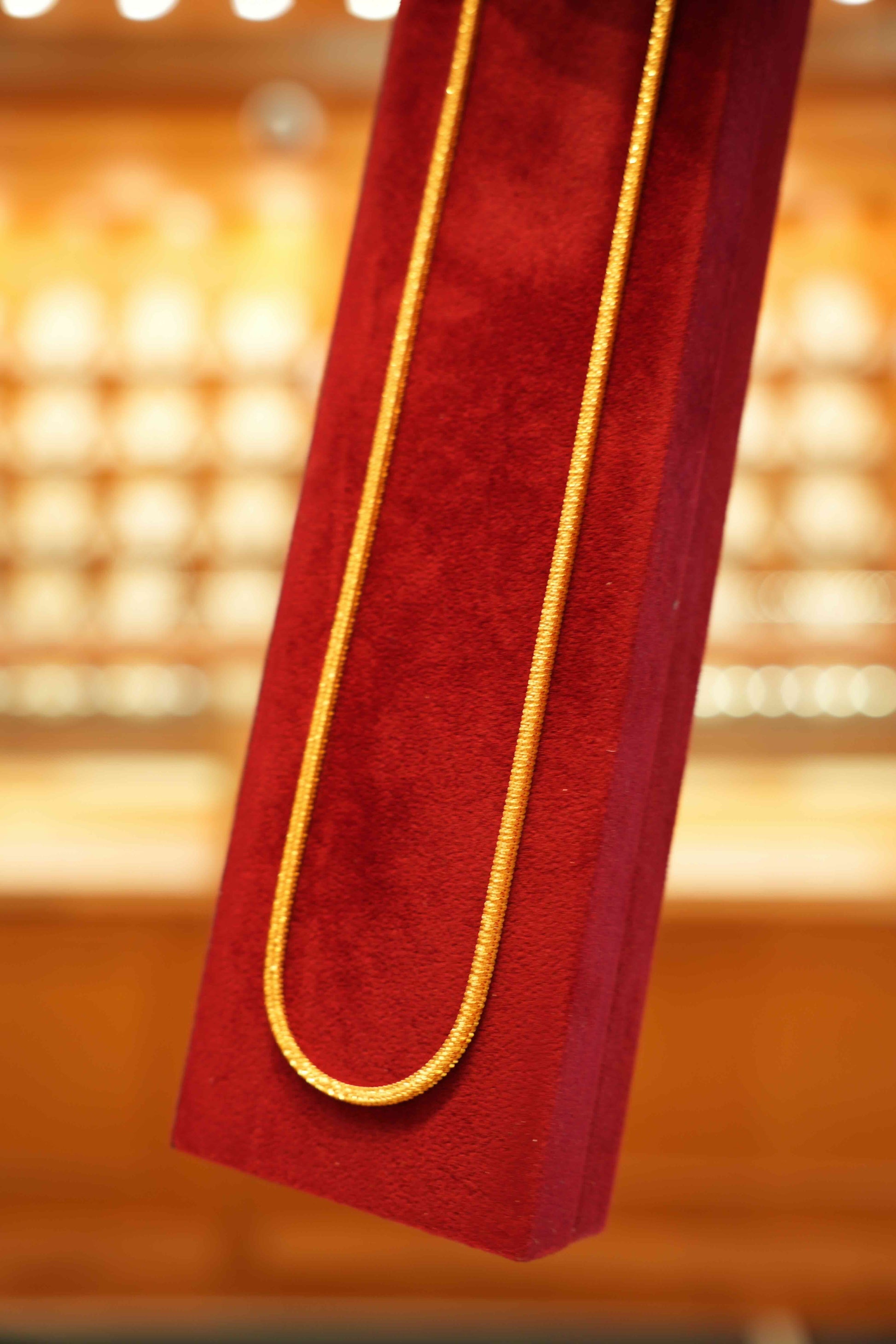 22K Gold Designer Men's Square Chain (22 Inches)