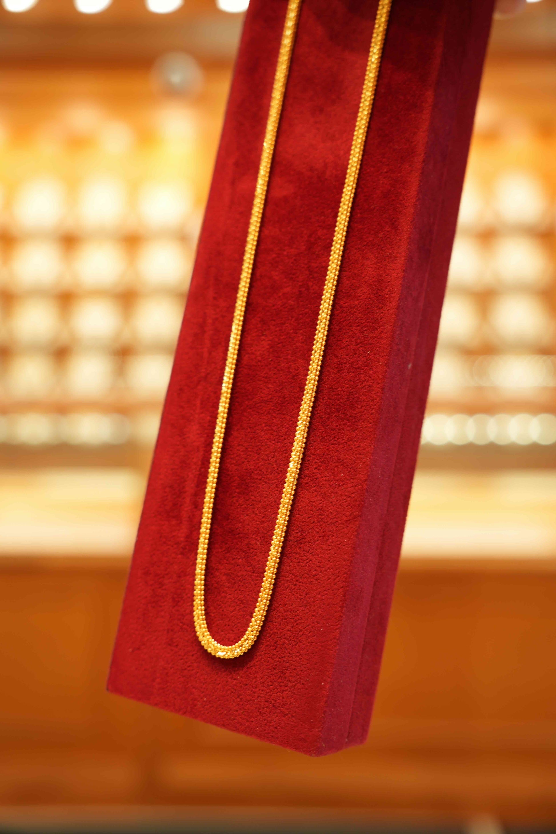 22K Gold Designer Men's Chain (20 Inches)