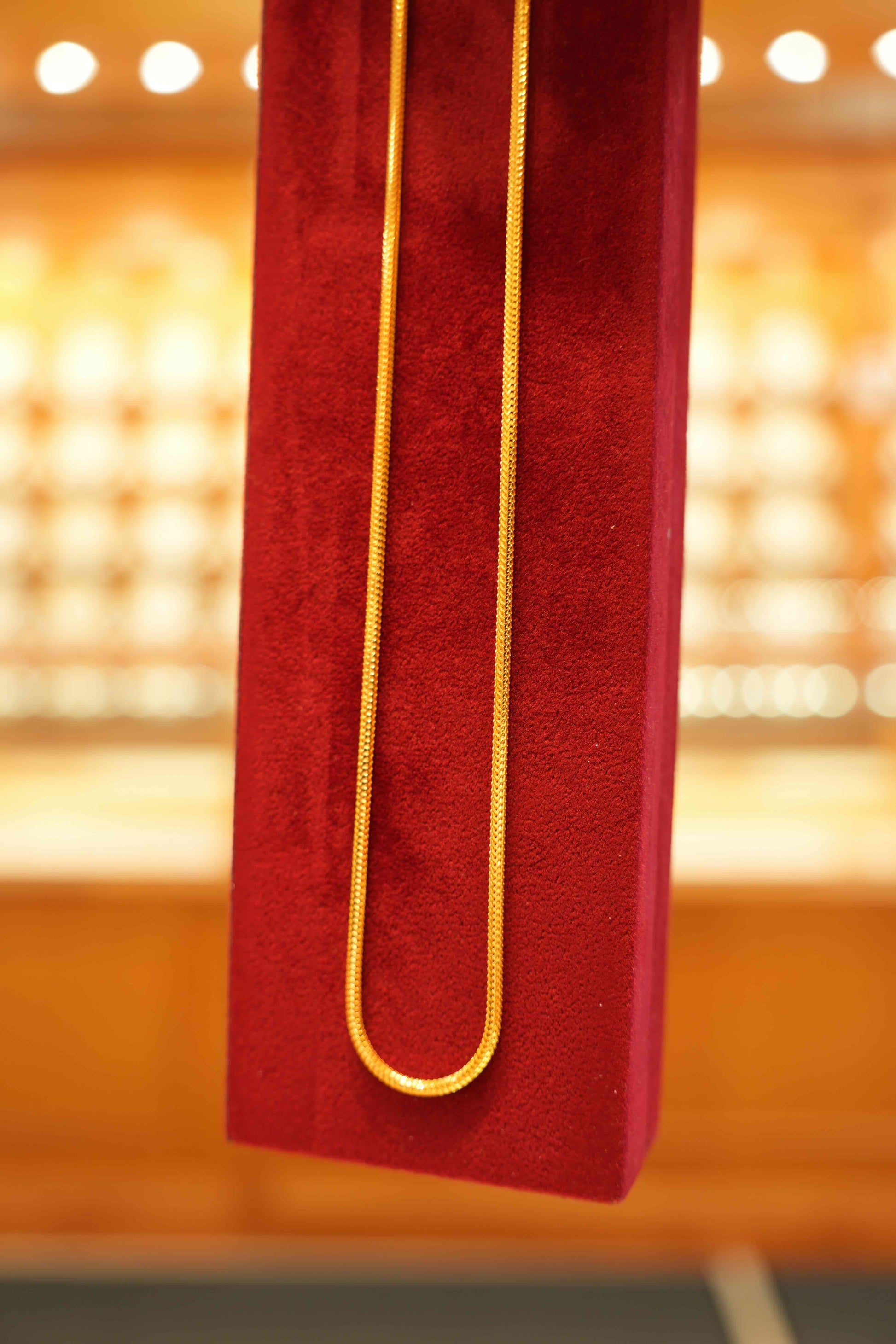 22K Gold Designer Men's Round Chain (22 Inches)