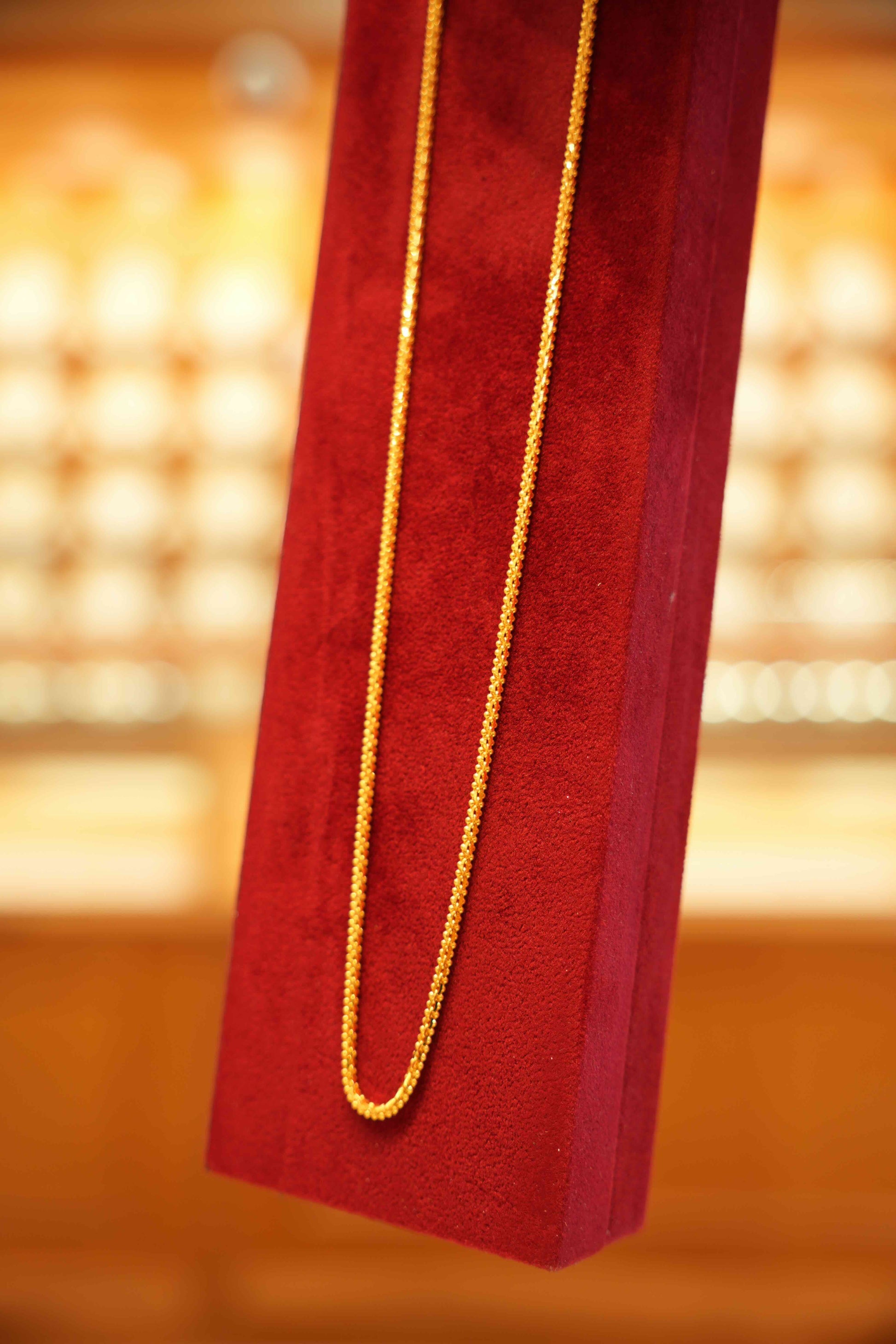22K Gold Designer Men's Square Chain (20 Inches)