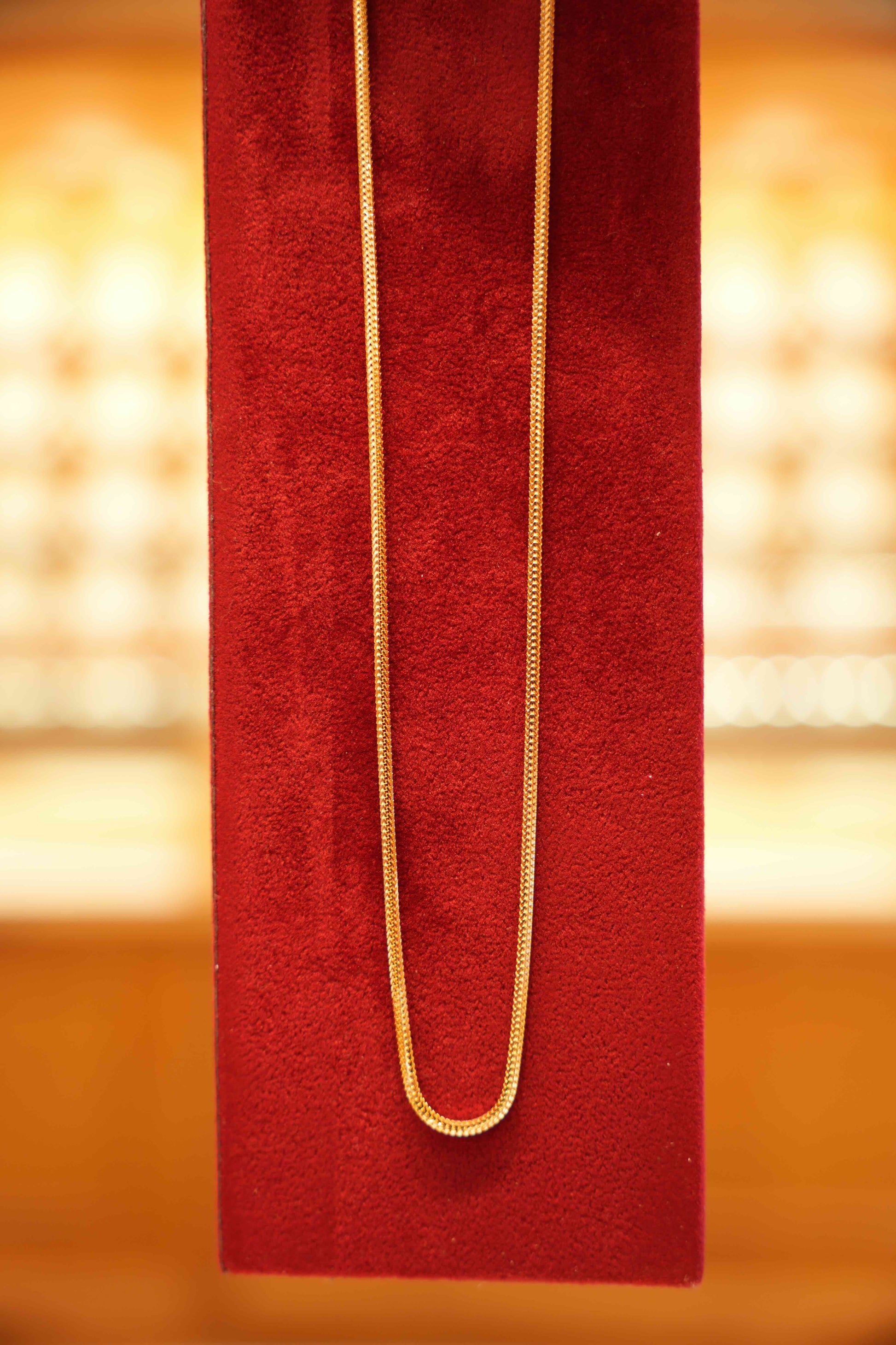 22K Gold Designer Men's Round Chain (22 Inches)