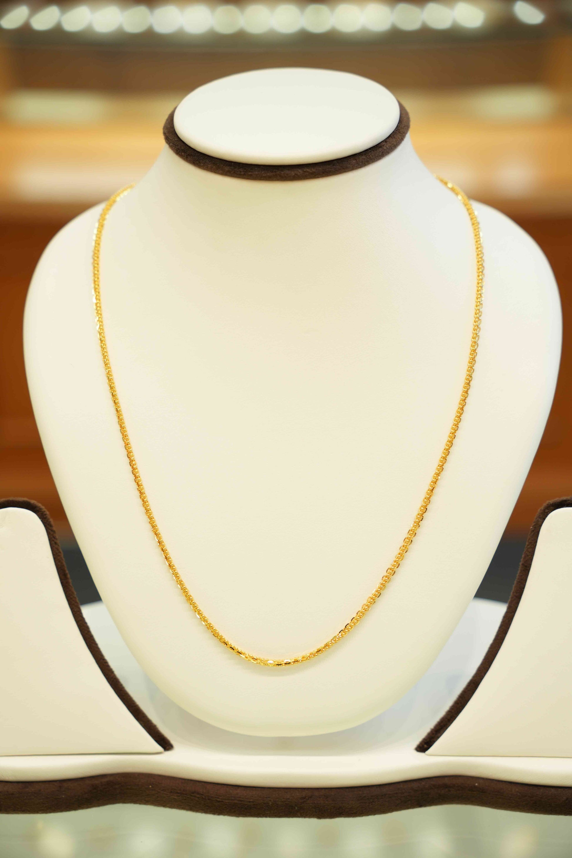 22K Gold Designer Men's Square Chain (20 Inches)