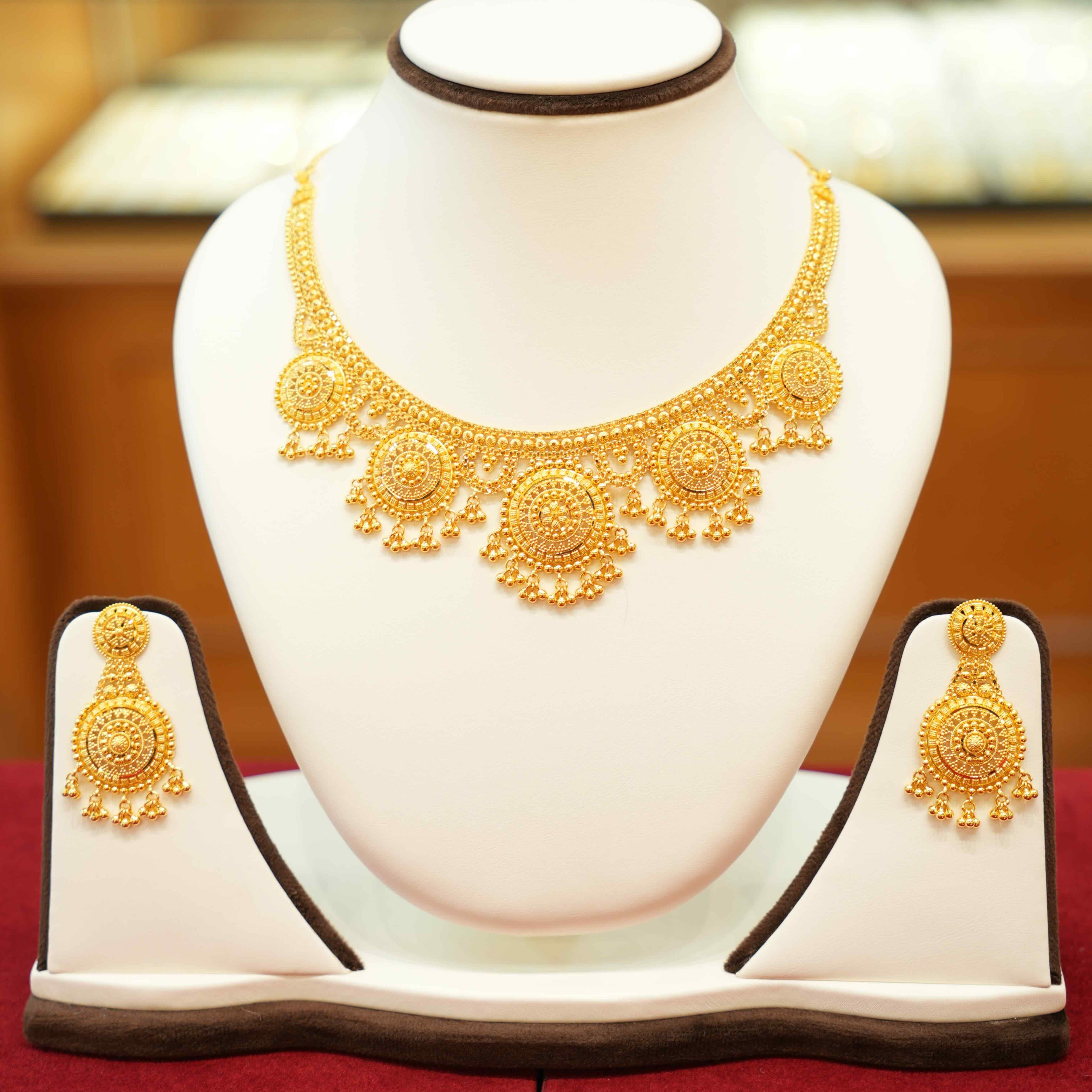 22K Gold Designer Necklace Set