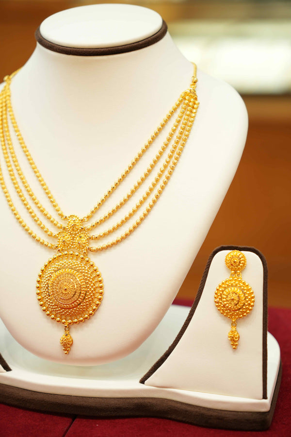 22K Gold Designer Necklace Set
