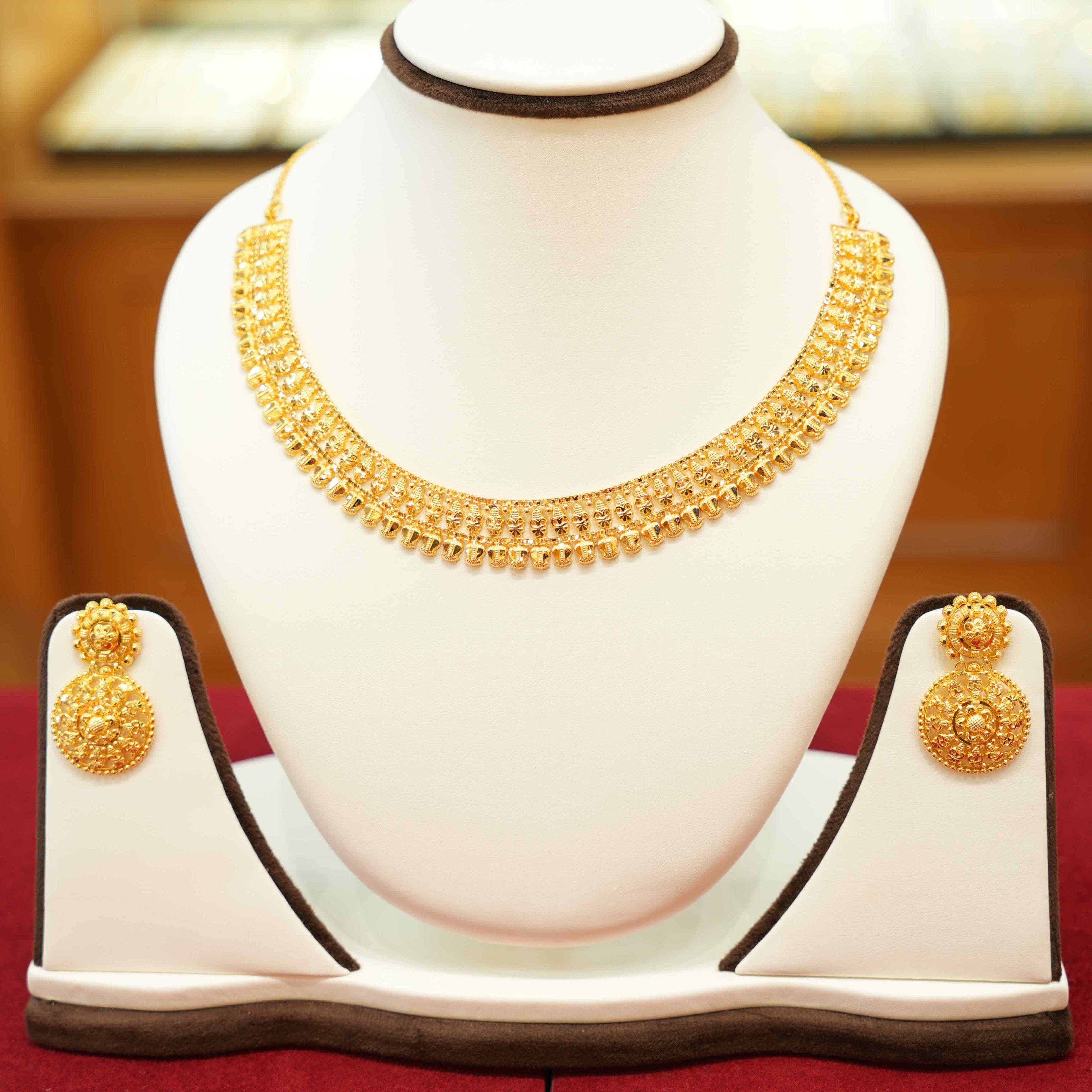 22K Gold Designer Necklace Set