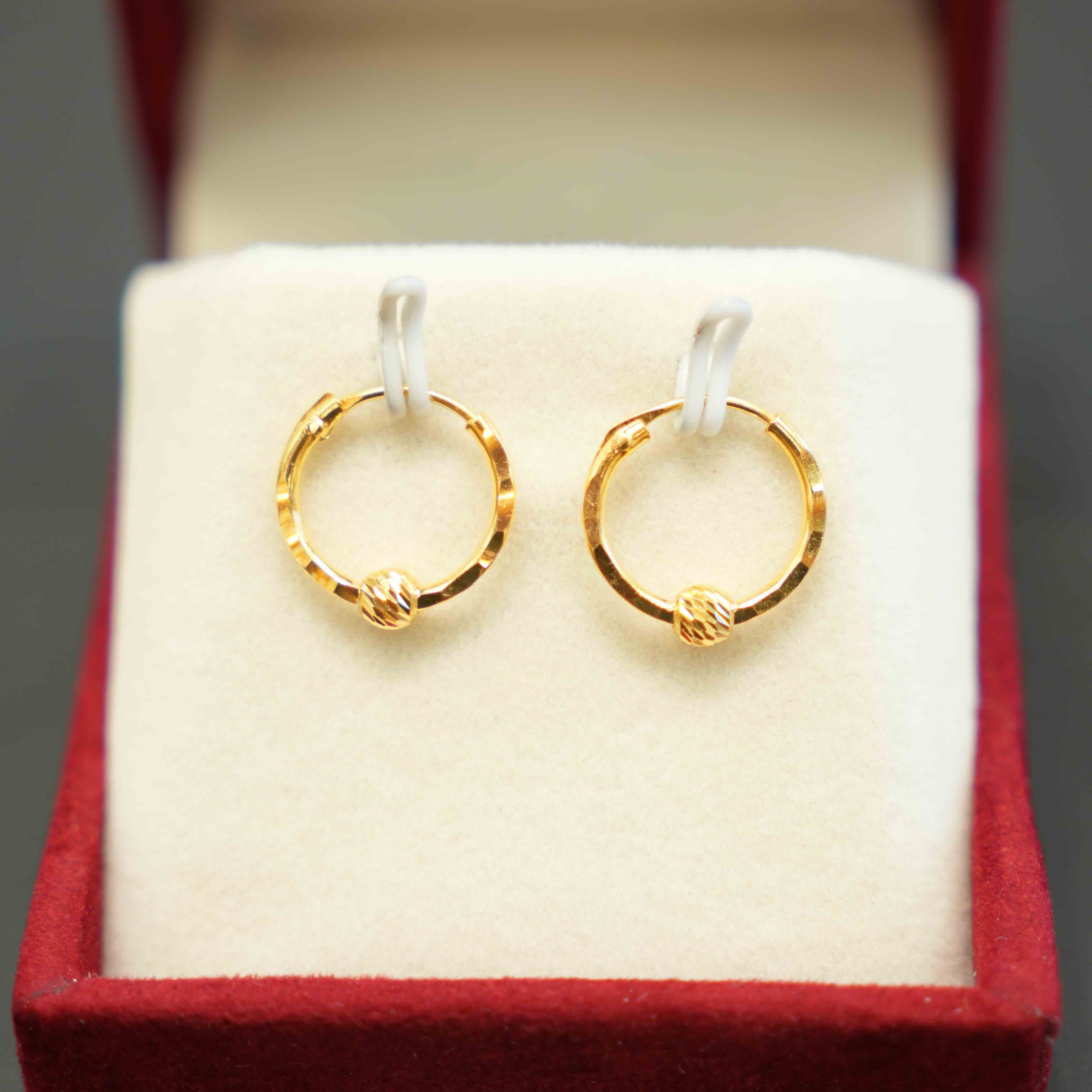 22K Gold Ladies Hoop Earrings