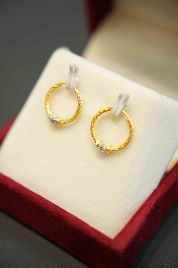 22K Gold Ladies Hoop Earrings
