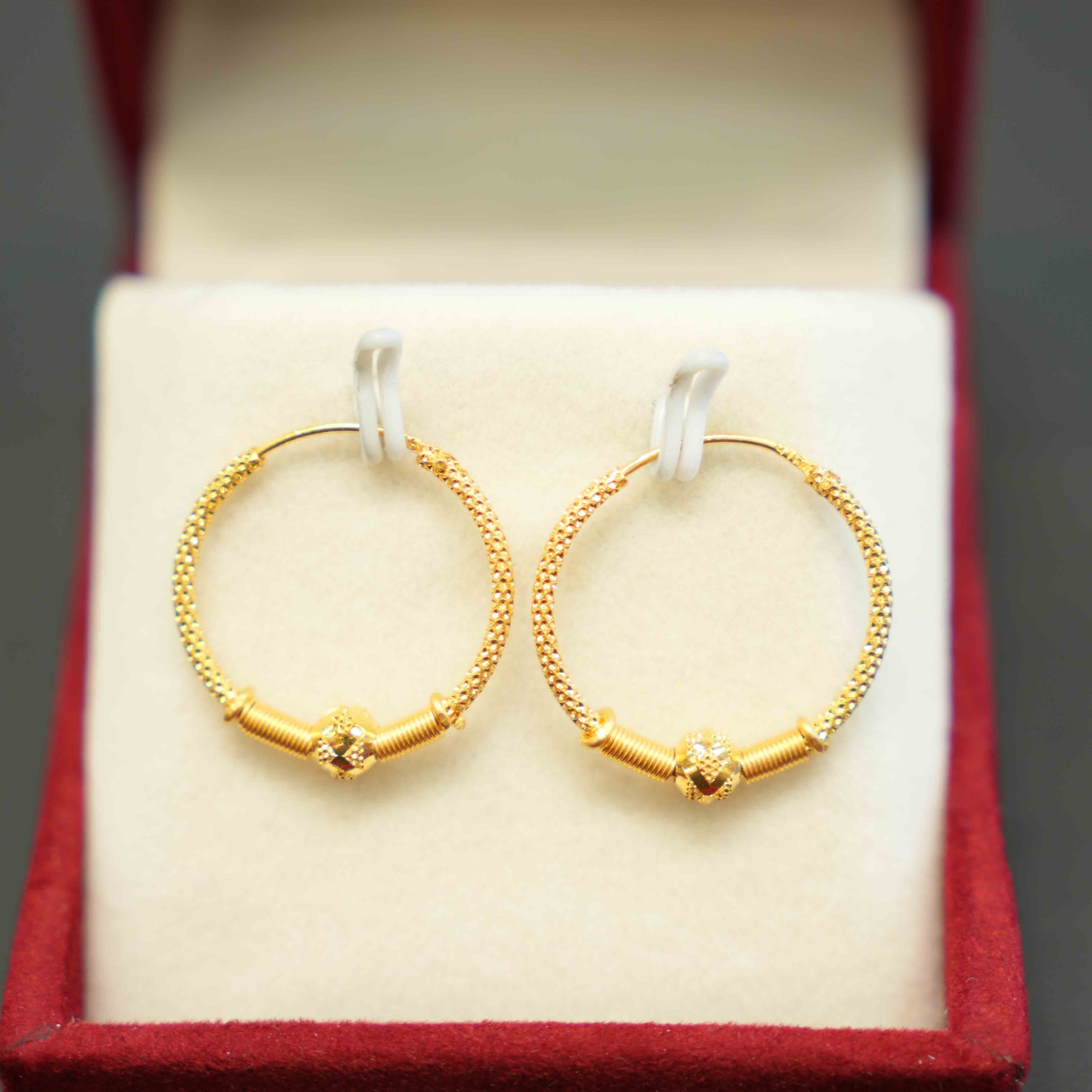 22K Gold Ladies Hoop Earrings