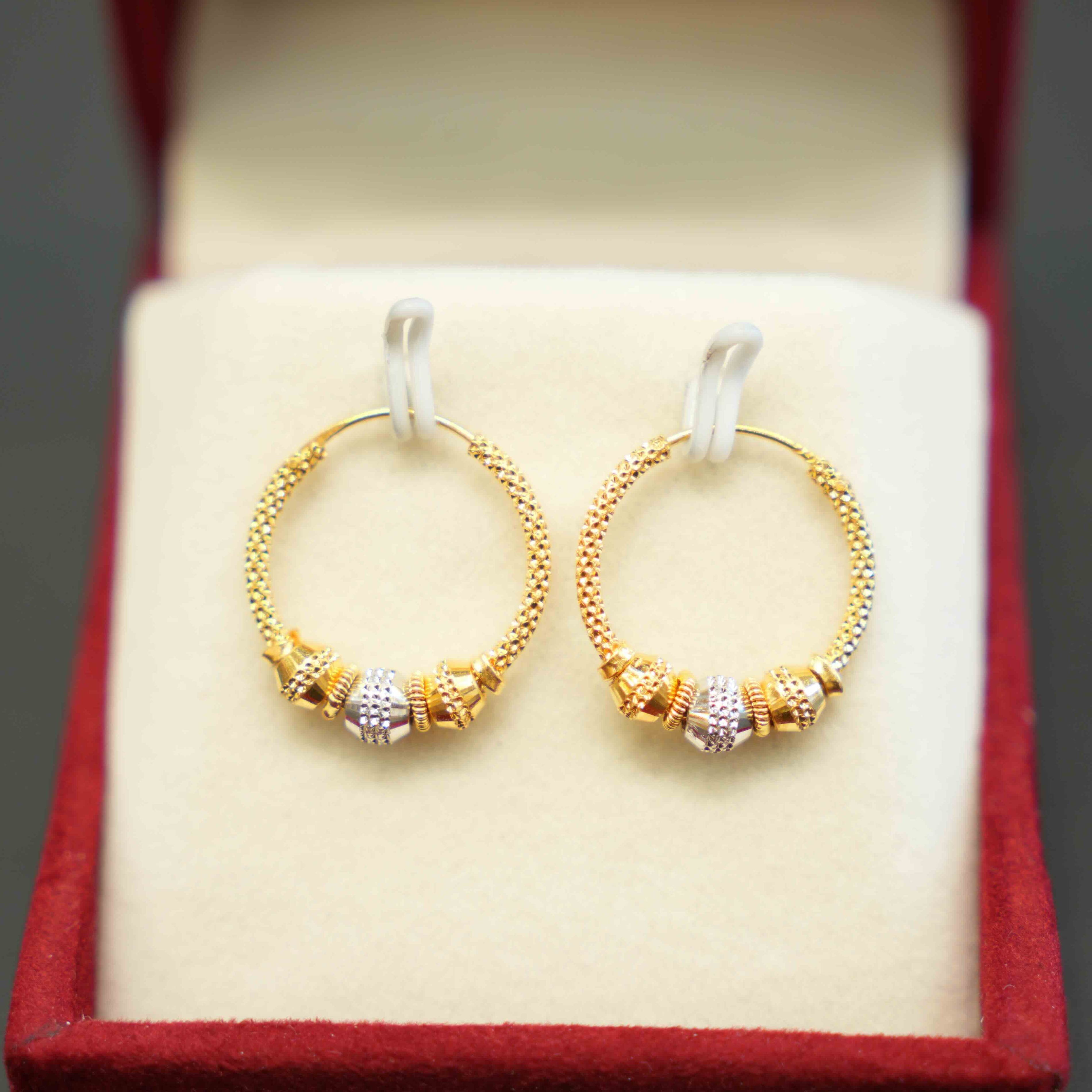 22K Gold Ladies Hoop Earrings