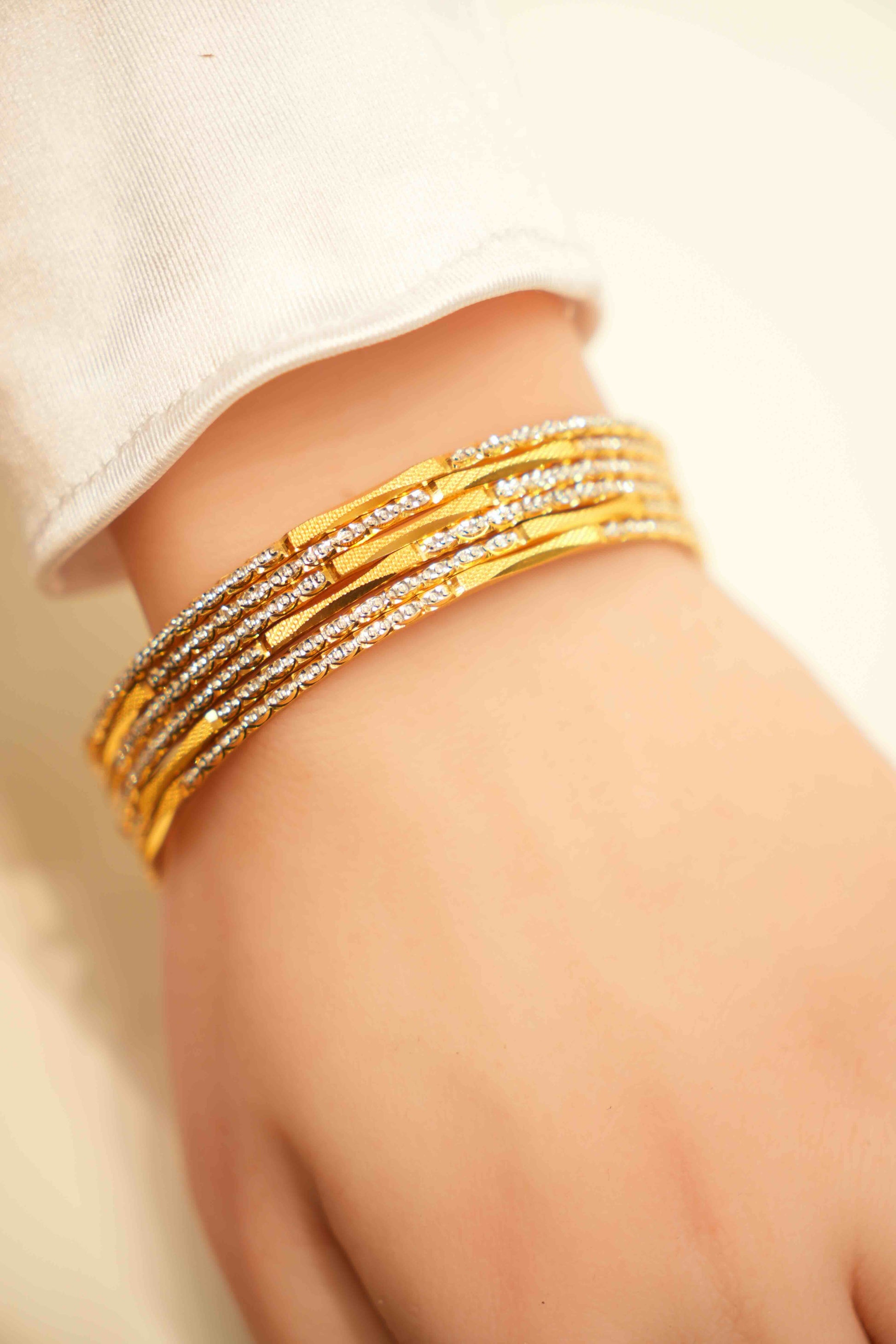 22k Gold Ladies Bangles Set