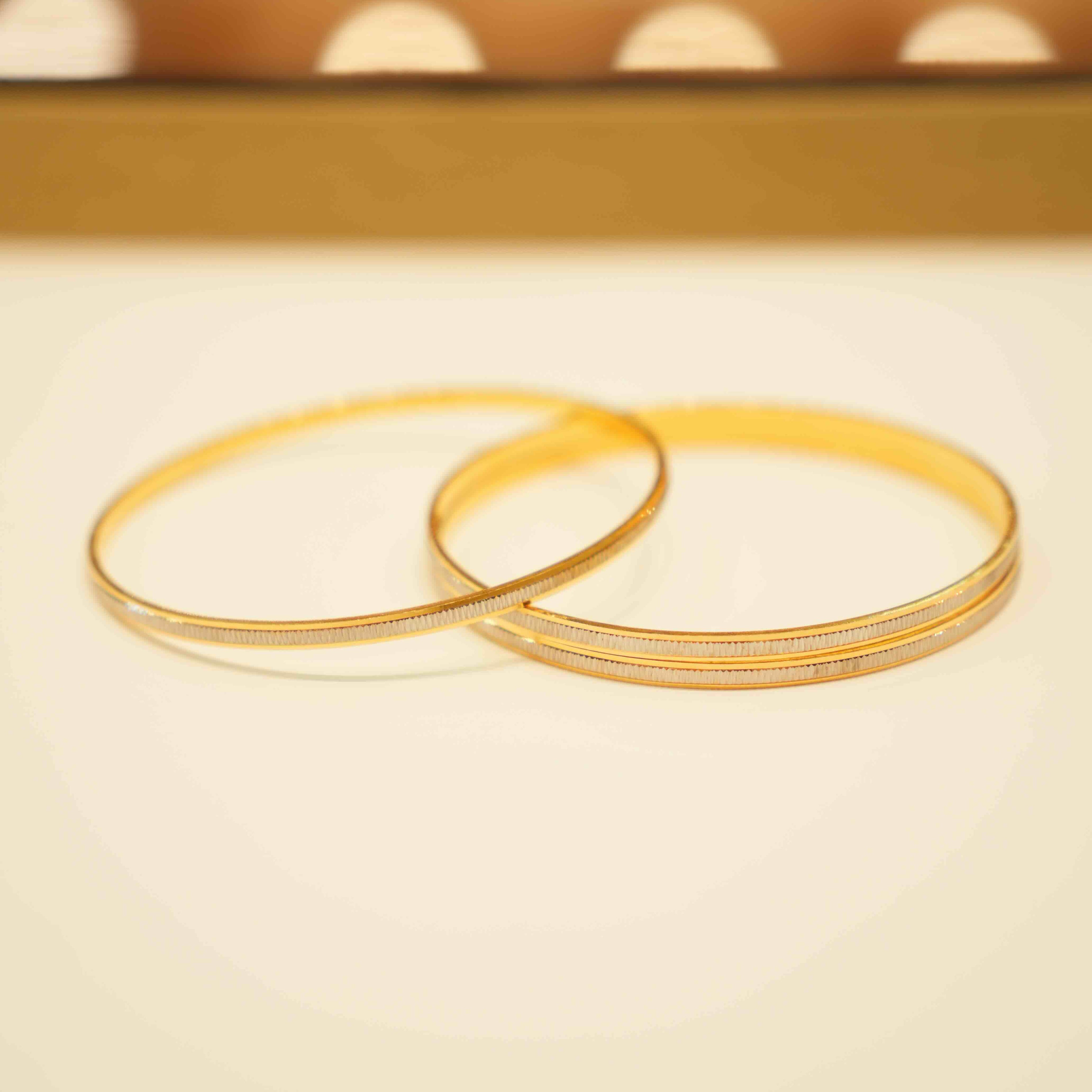 22k Gold Ladies Bangles Set