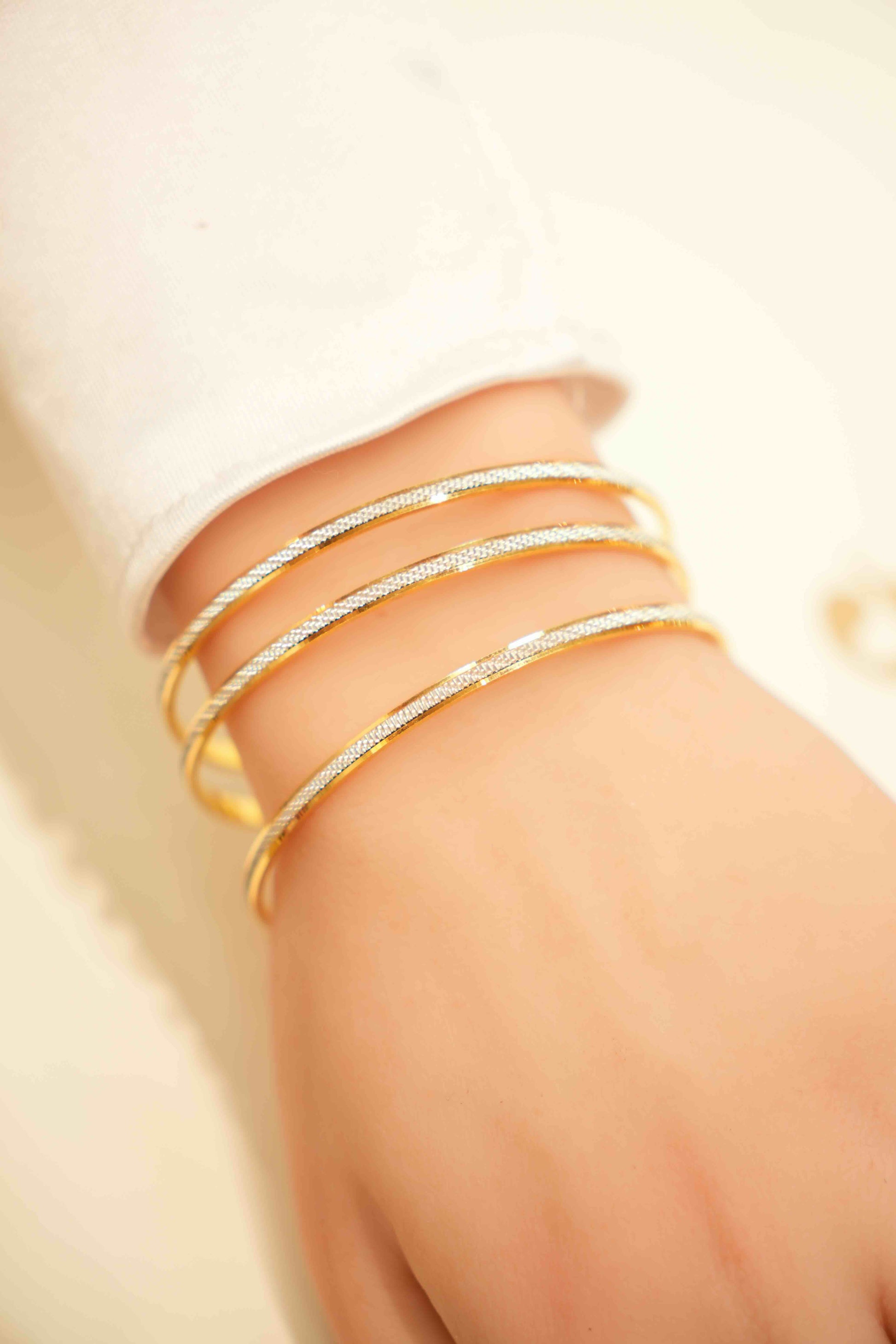 22k Gold Ladies Bangles Set