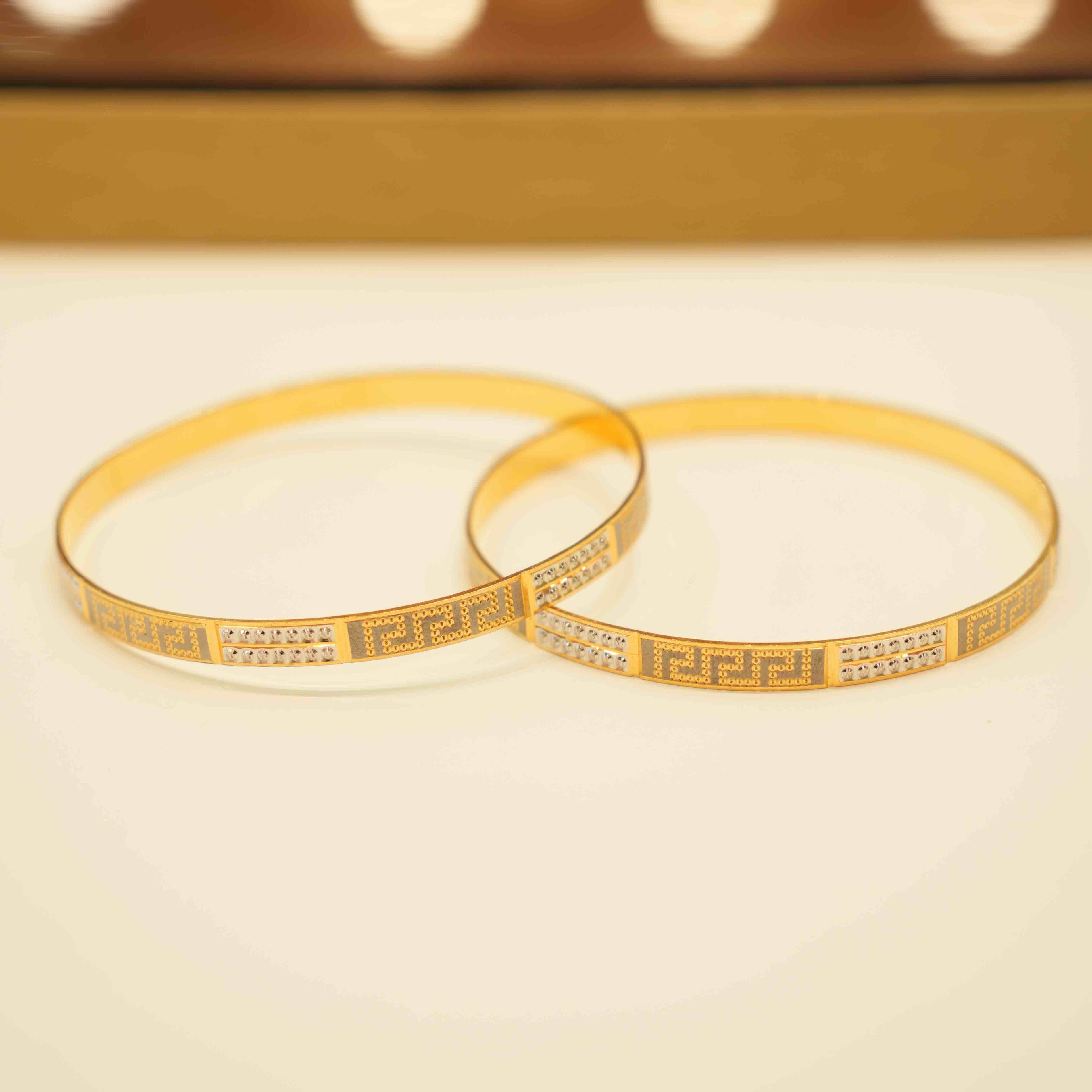 22k Gold Ladies Bangles