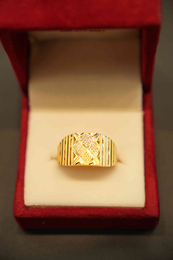 22K Gold Designer Men's Ring