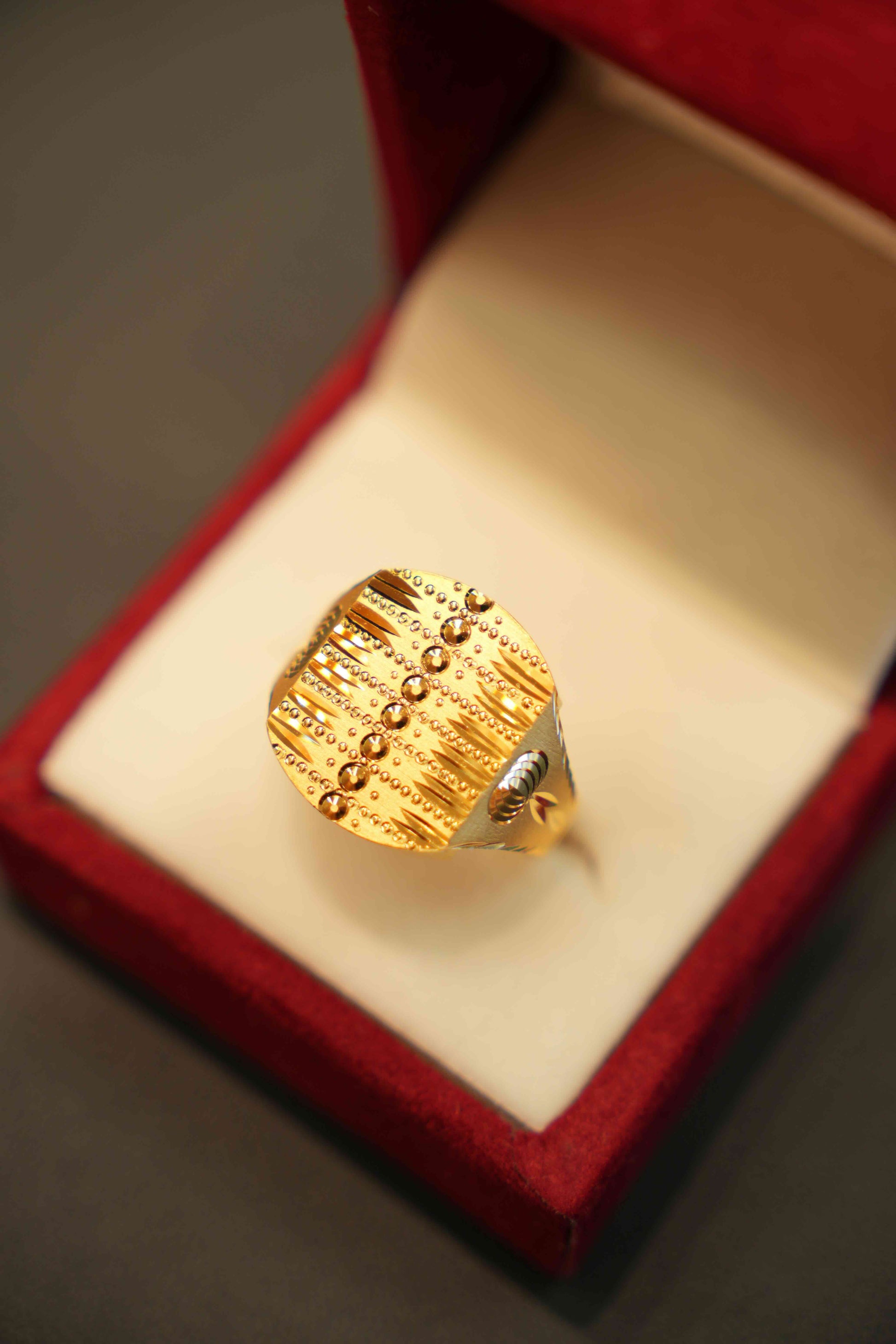 22K Gold Designer Men's Ring