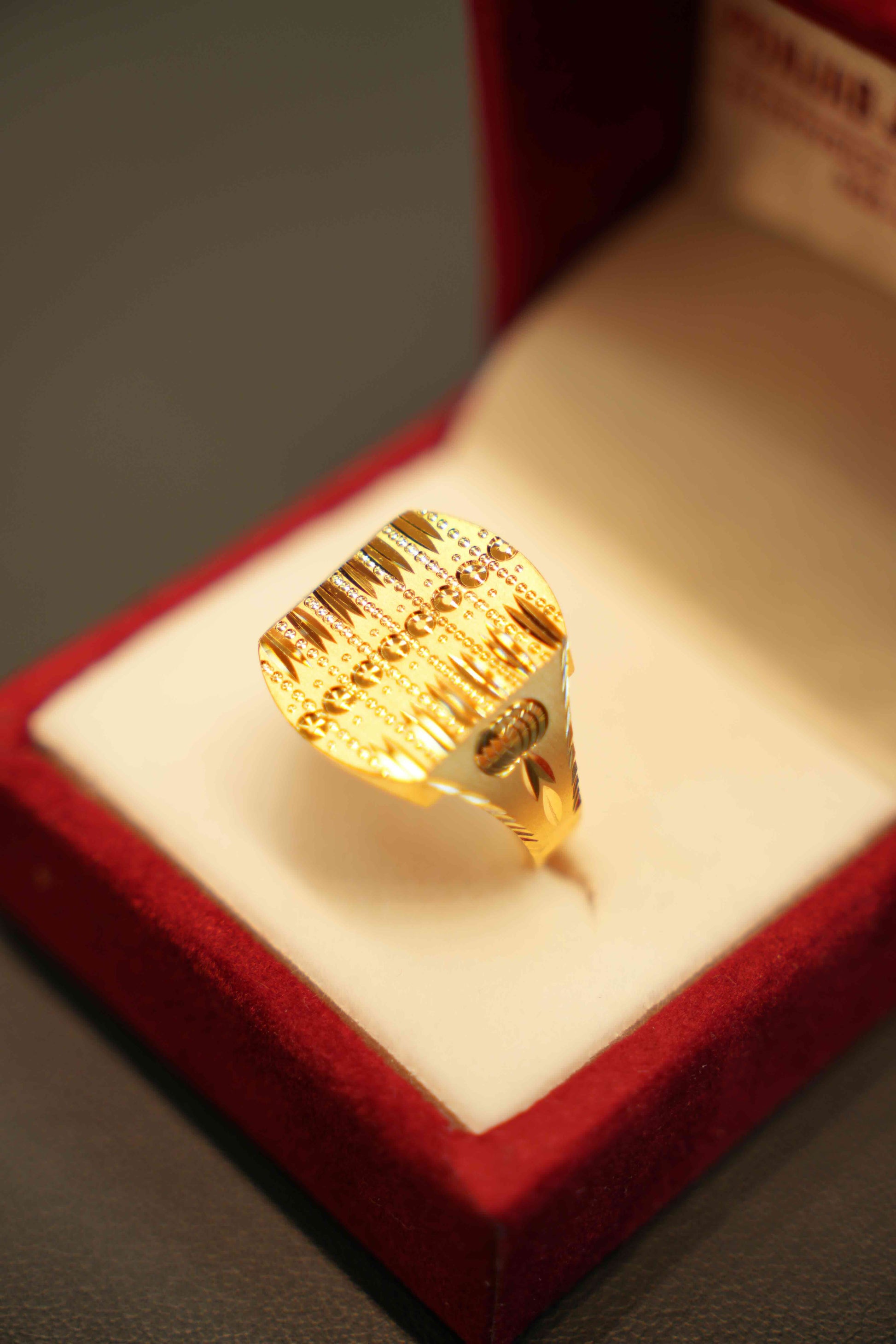 22K Gold Designer Men's Ring