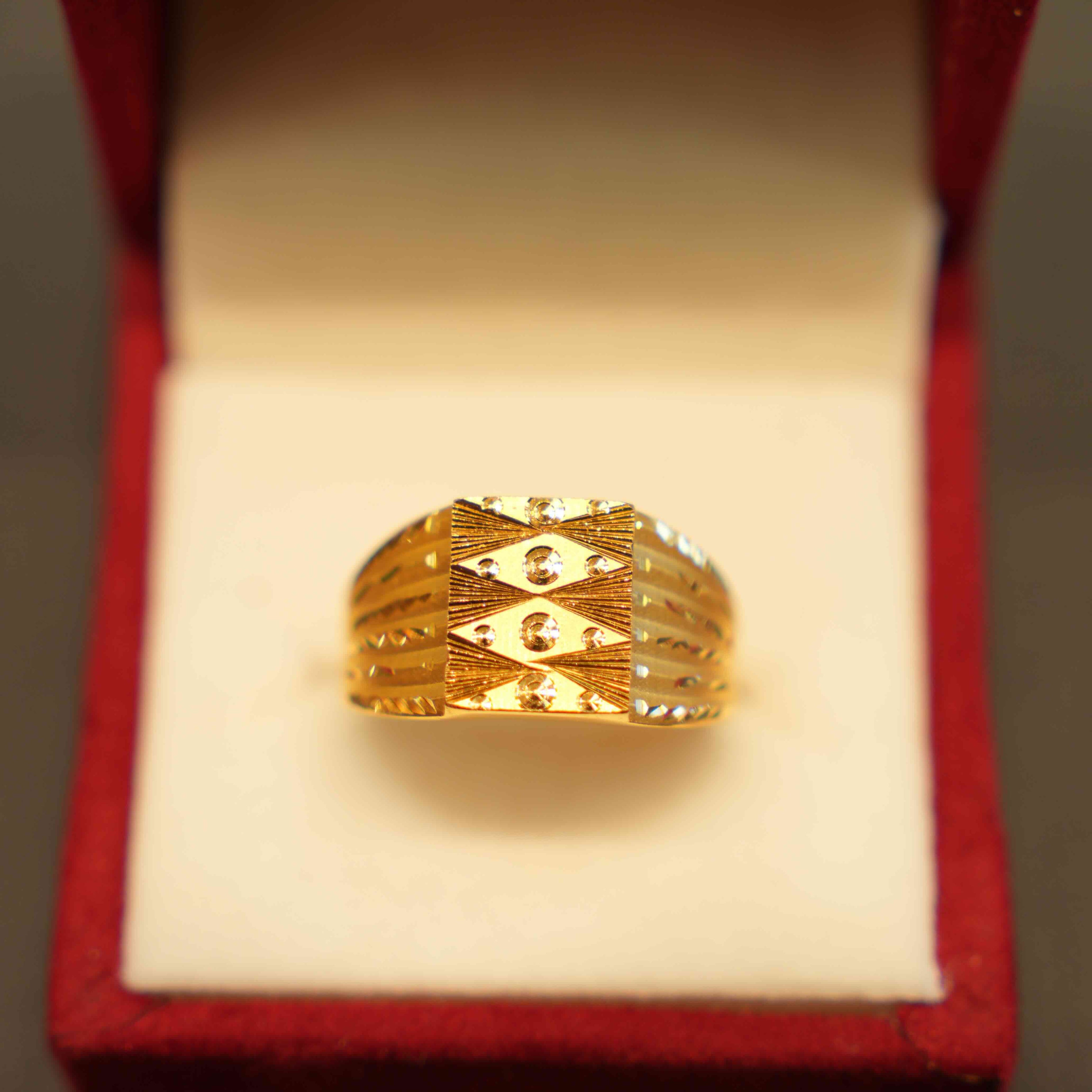 22K Gold Designer Men's Ring