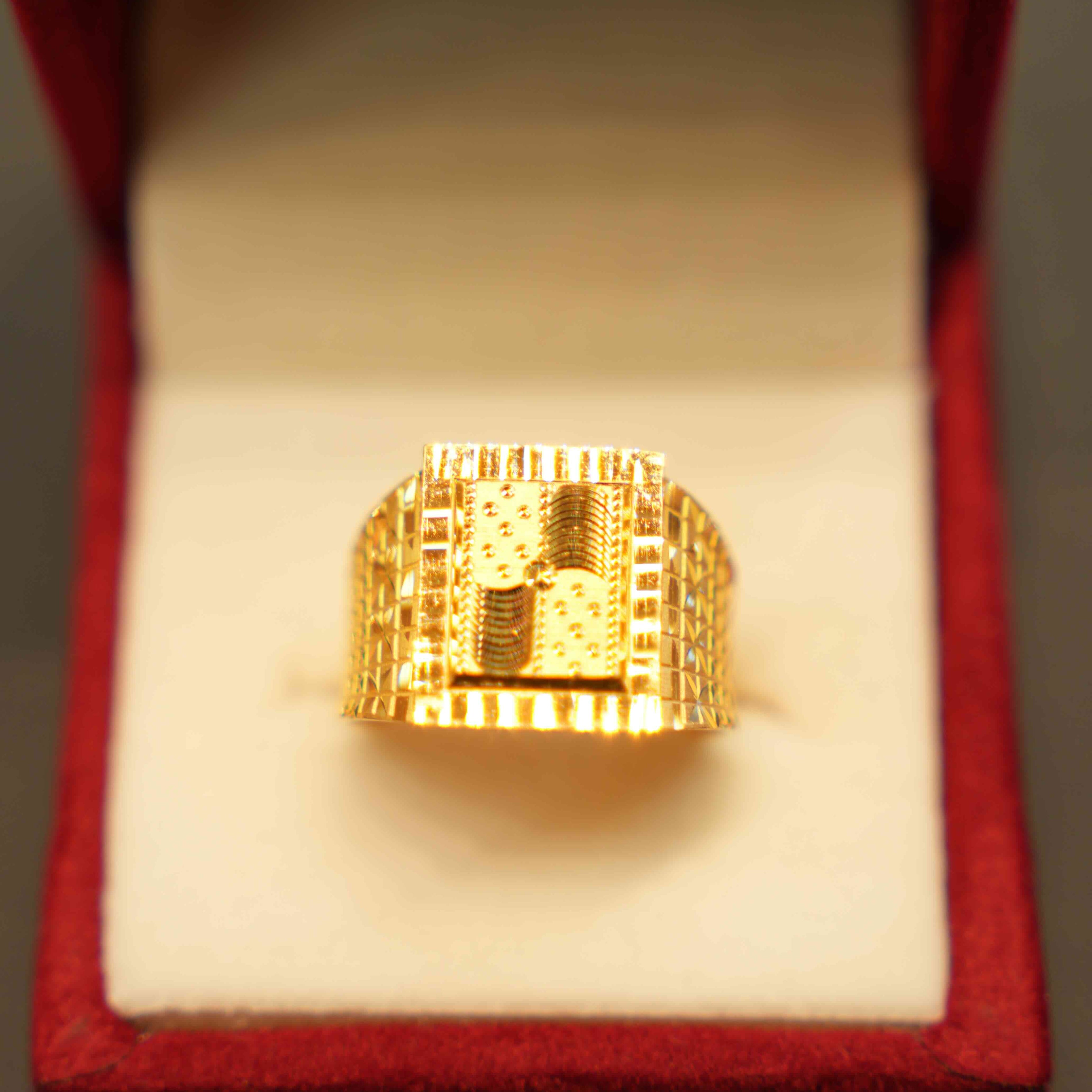 22K Gold Designer Men's Ring