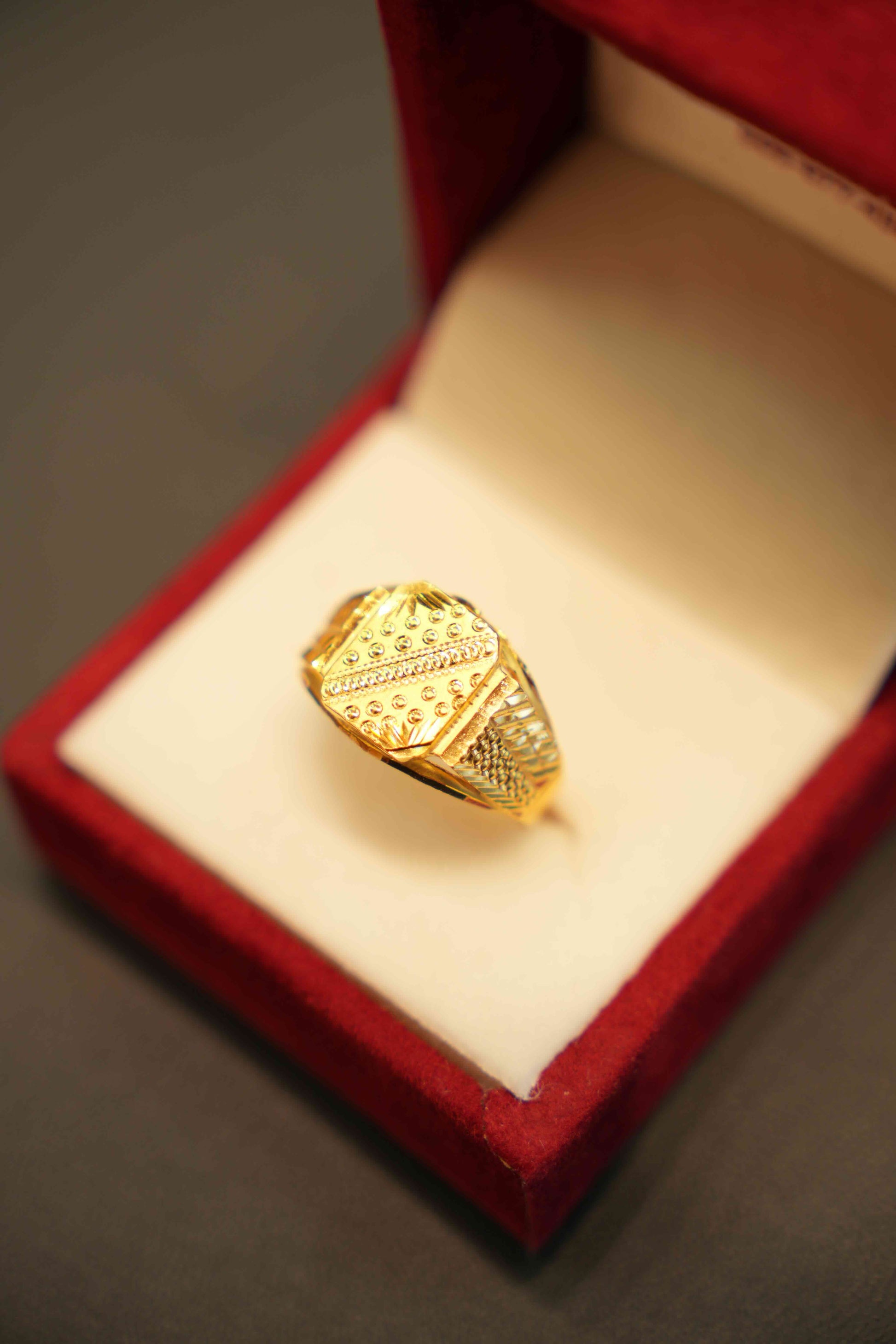 22K Gold Designer Men's Ring