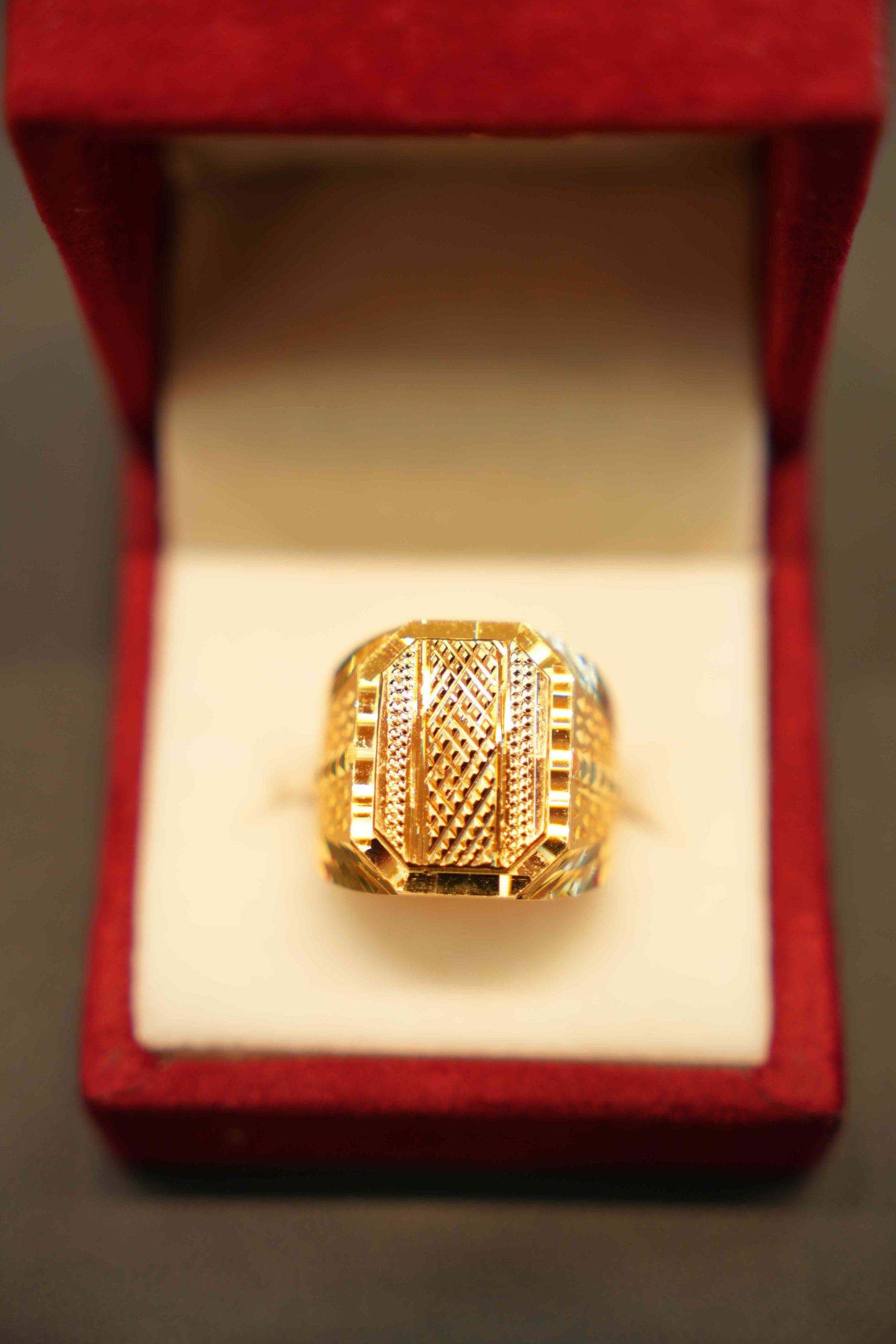 22K Gold Designer Men's Ring