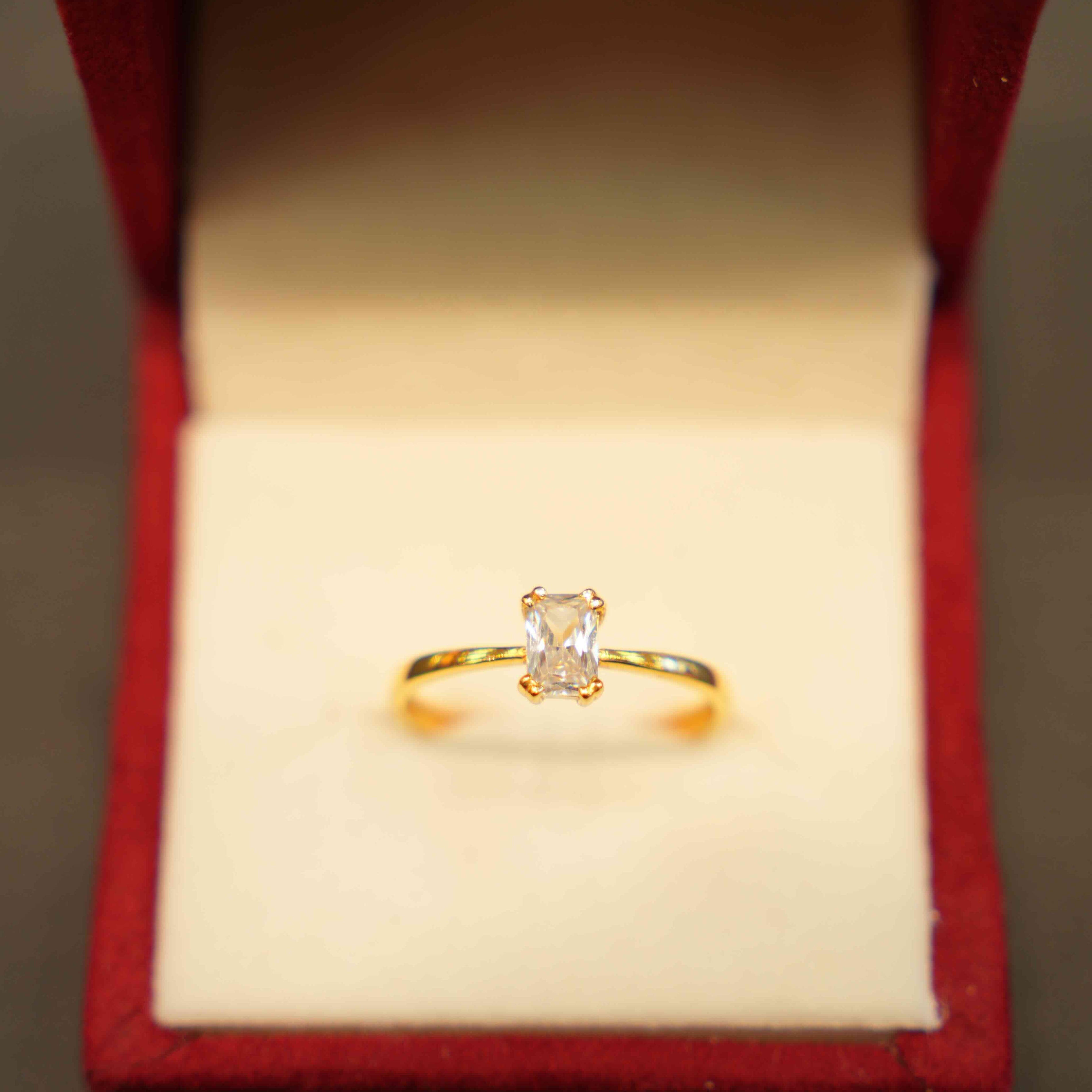 22K Gold Designer Ladies Ring